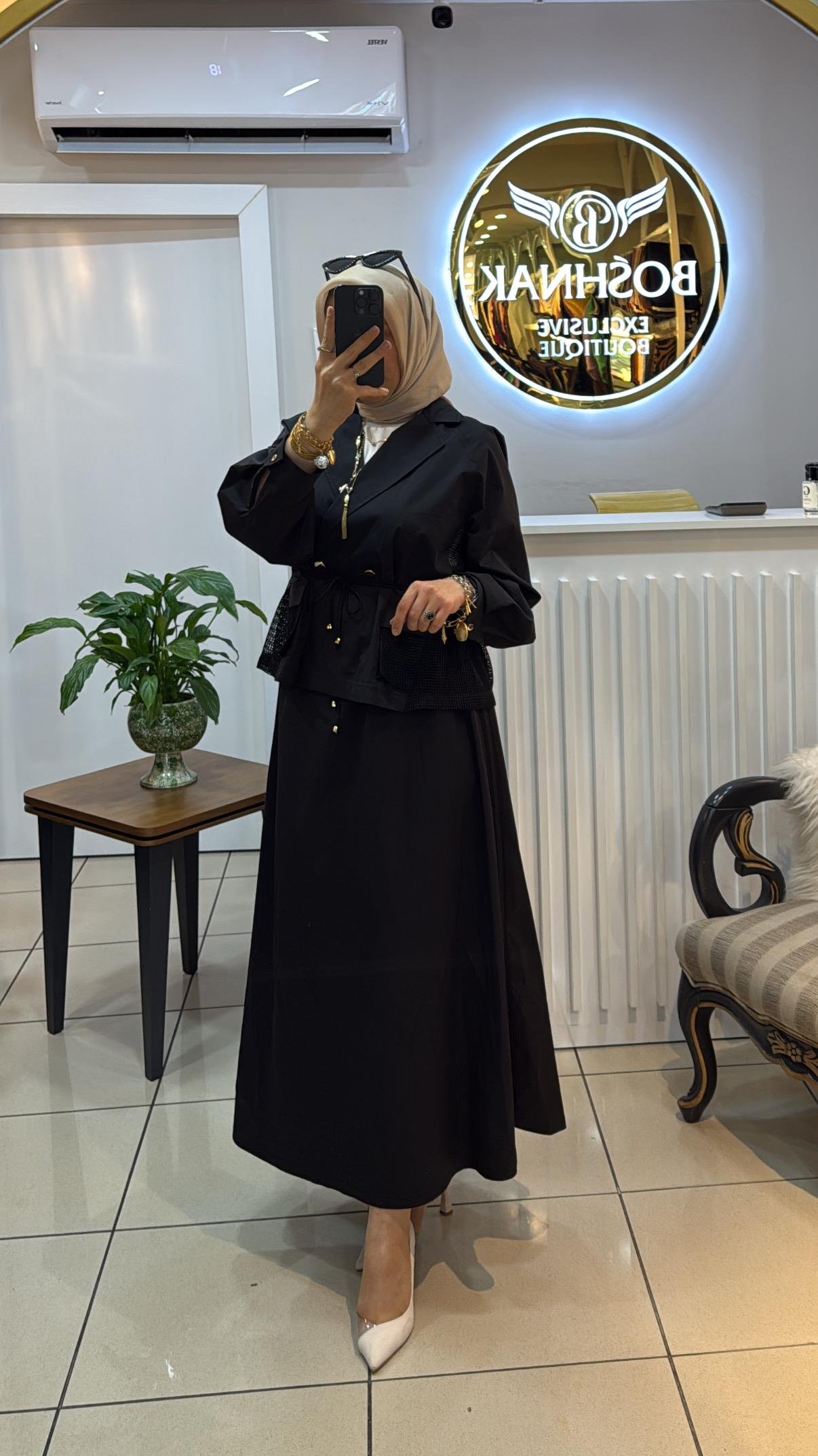 GHİSA FİLE DETAYLI ETEKLİ TAKIM