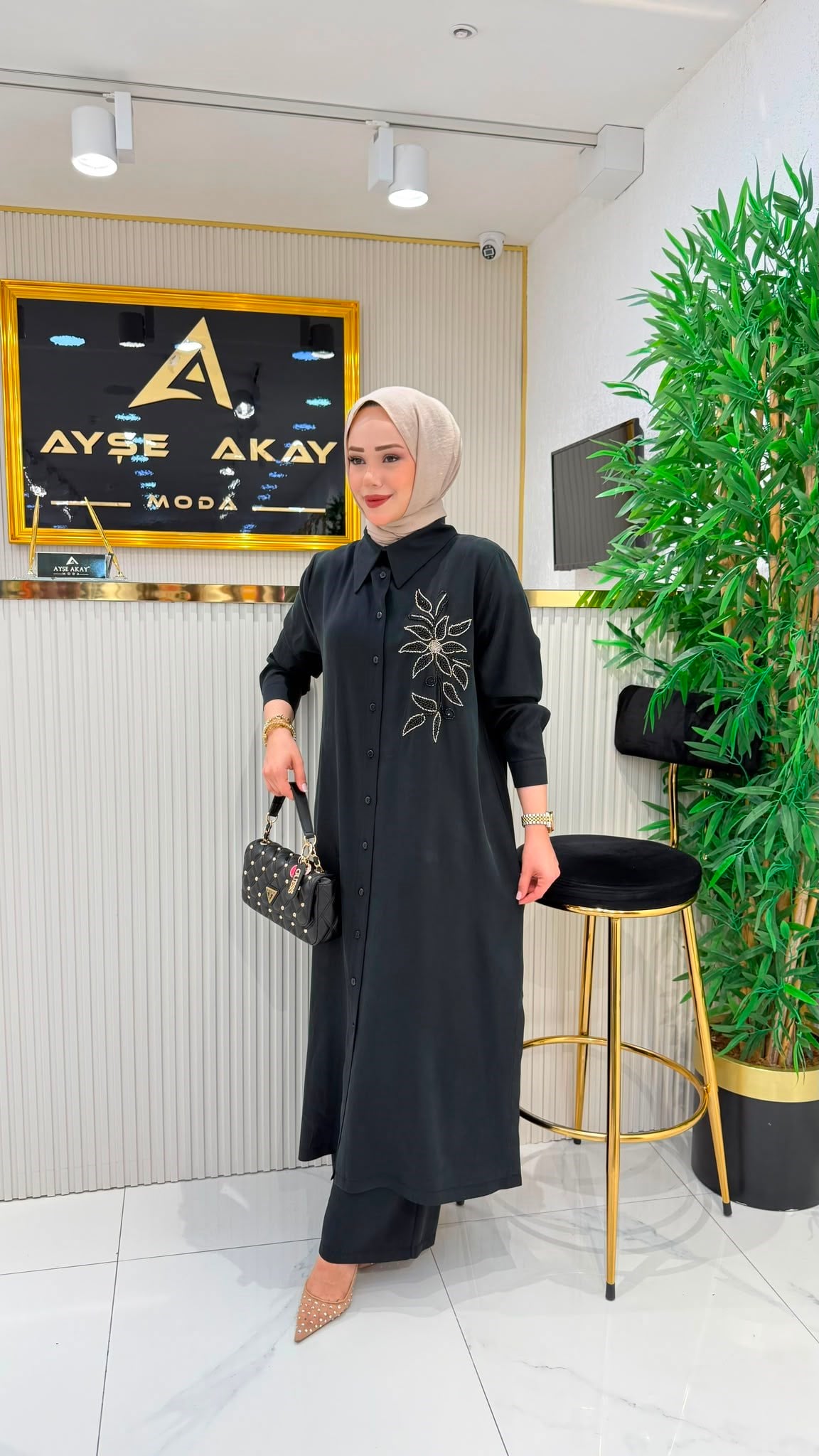 AYŞE AKAY TAKIM