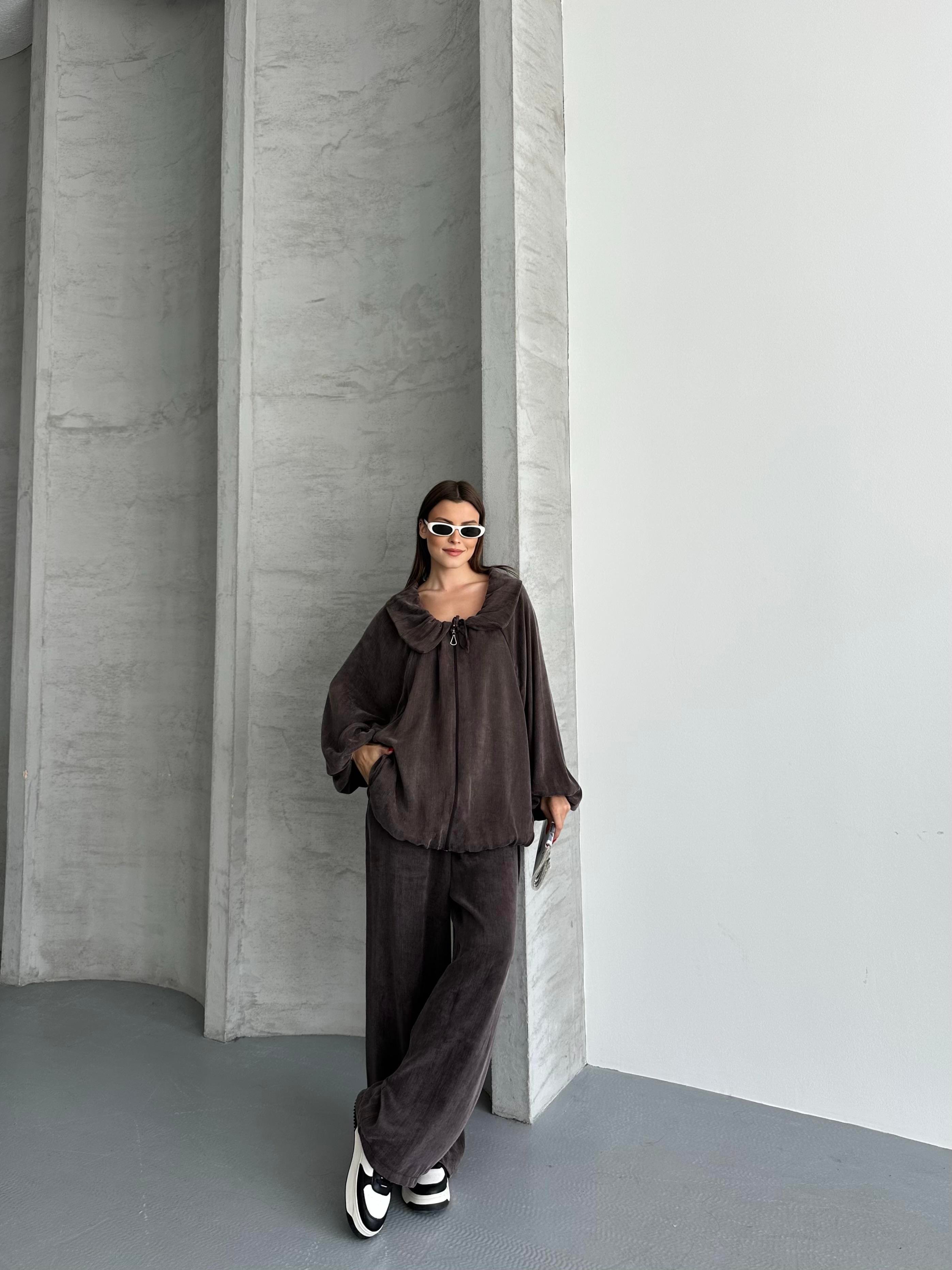 Açık Yaka Büzgülü Oversize Takım 