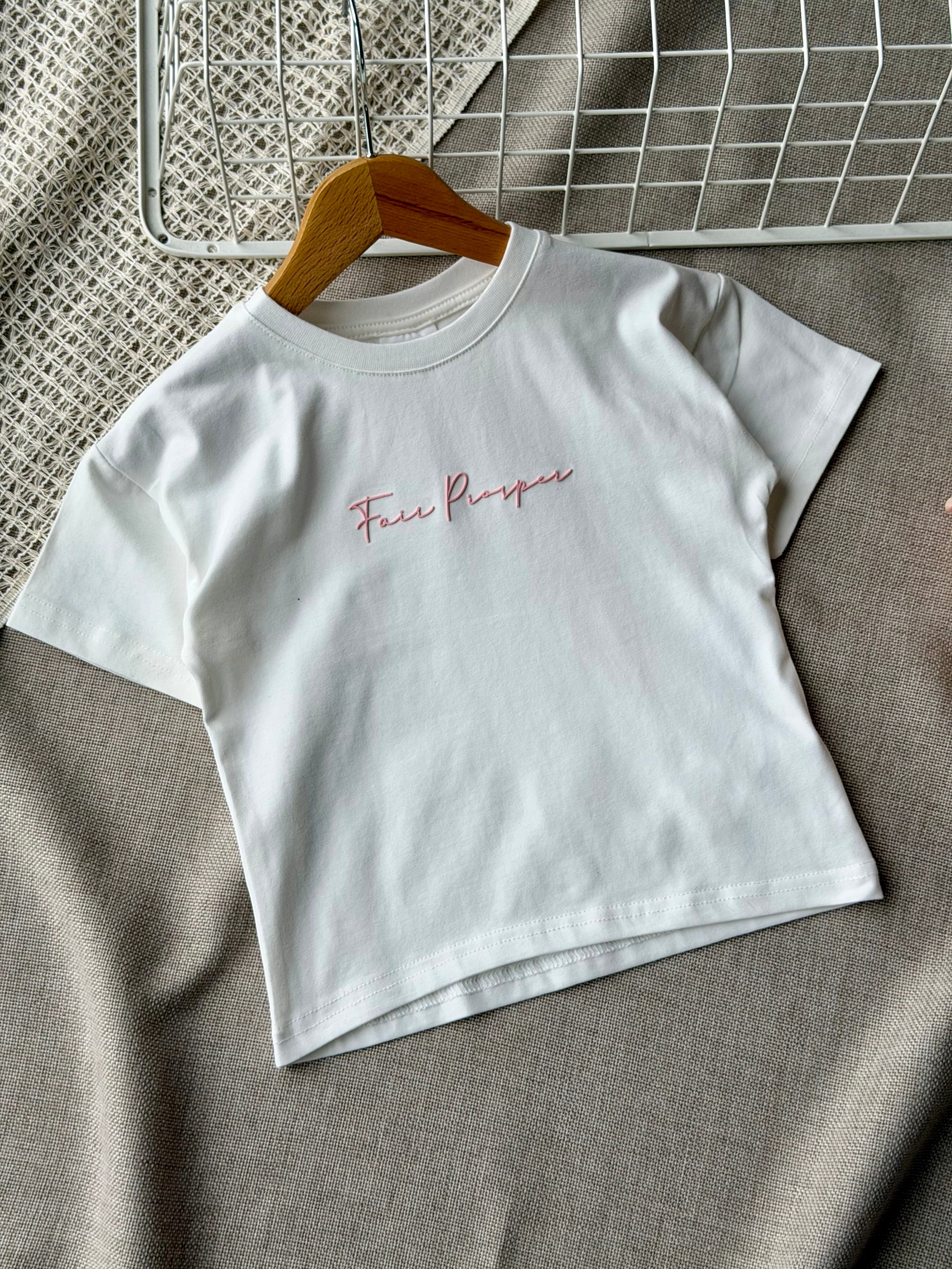 Kız çoçuk %100 pamuklu t-shirt