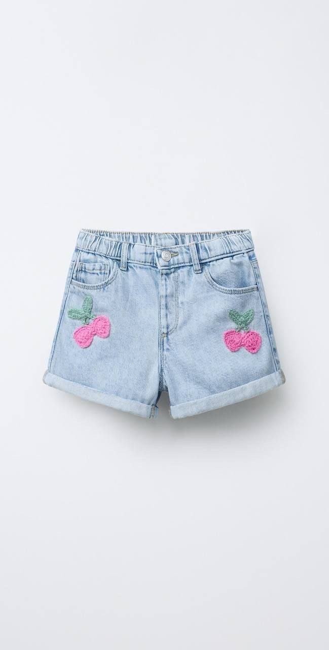 Kız çocuk denim şort kiraz nakışlı