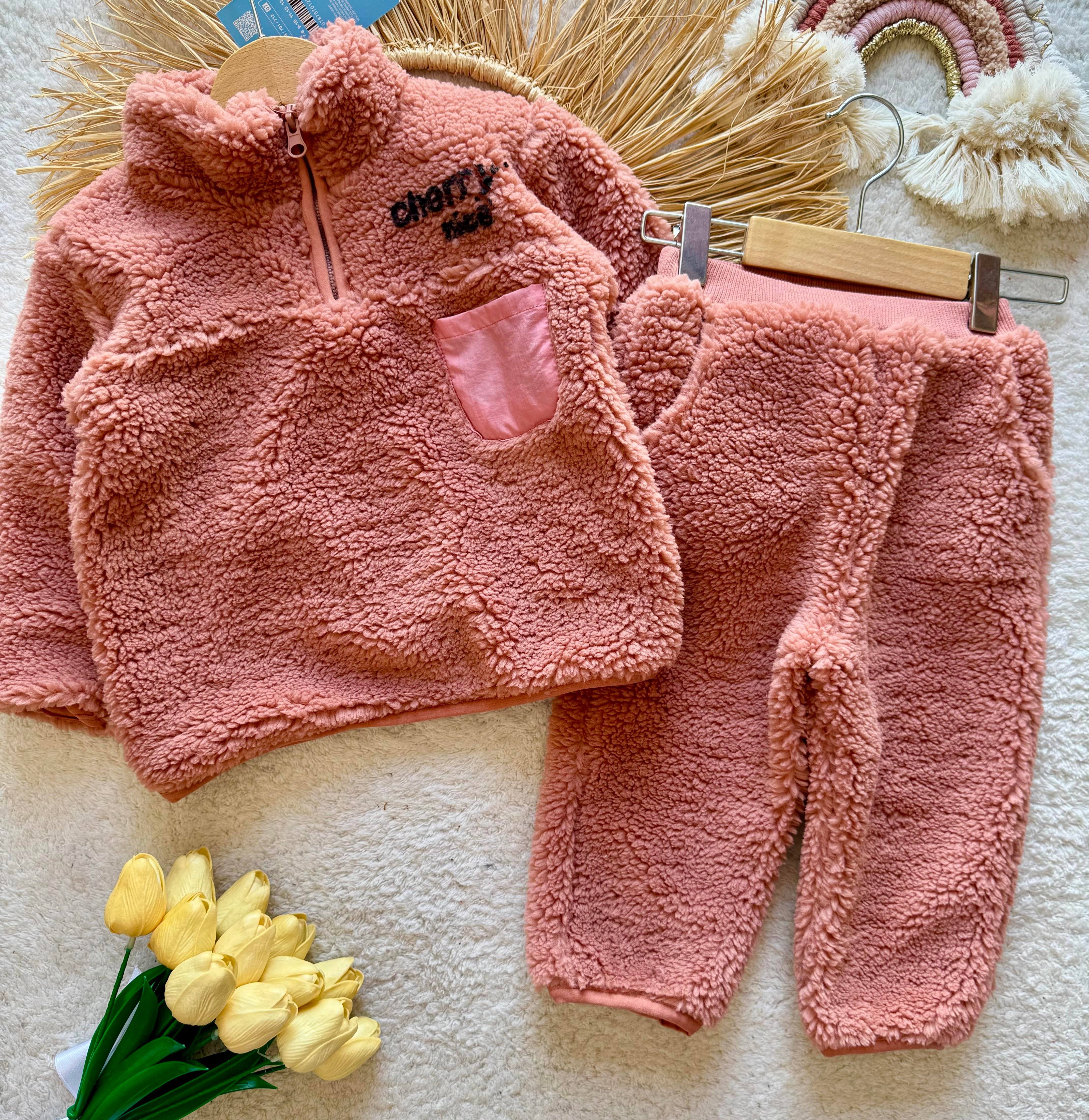 Laciel unisex peluş takım