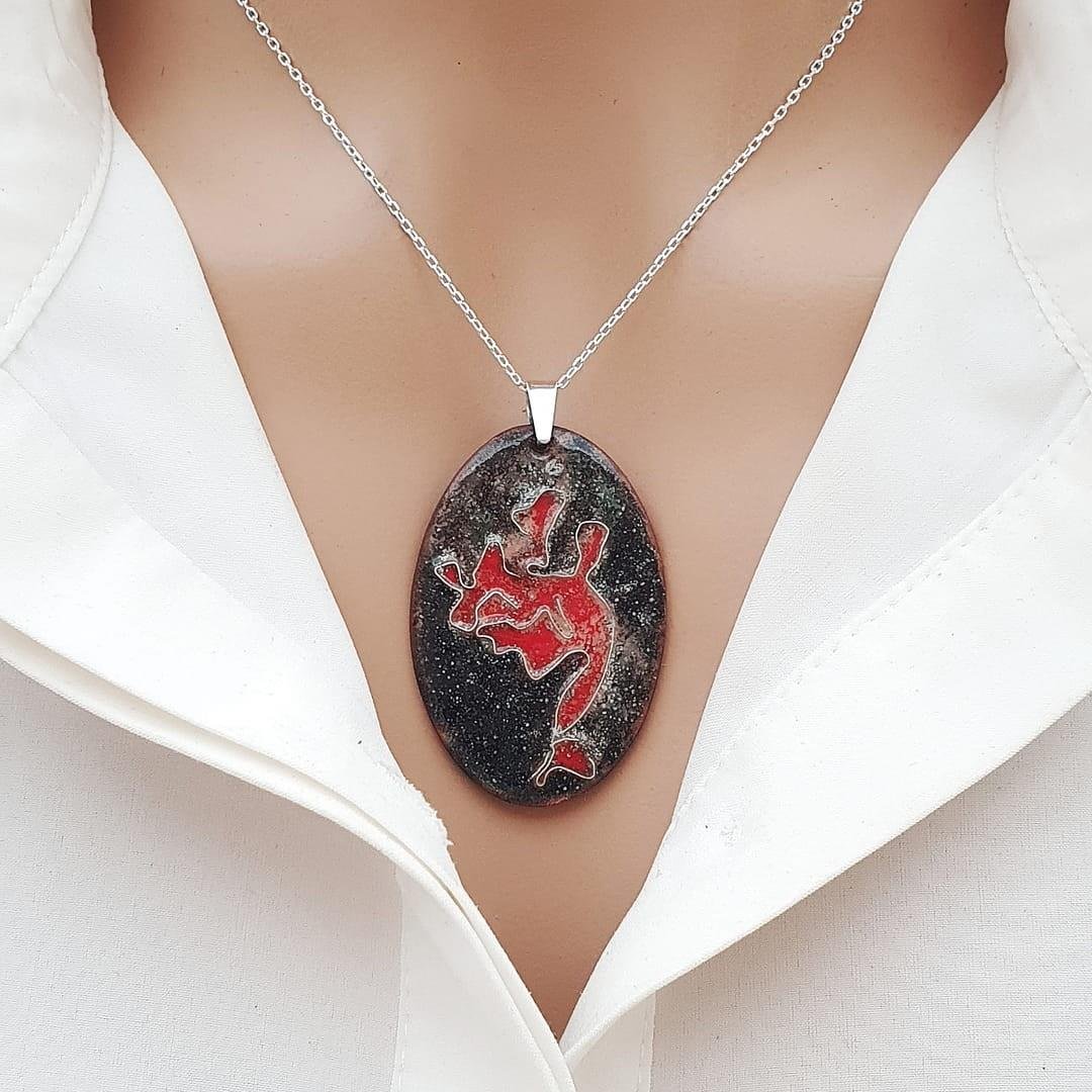 Cloisonné Ağaç Kolye Kırmızı Gümüş Zincirli
