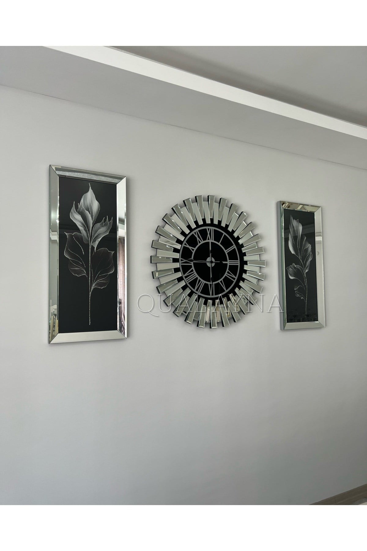 65 cm Gümüş Renk Piyano Saat ve 30*70 cm Gümüş Aynalı Tablo Set