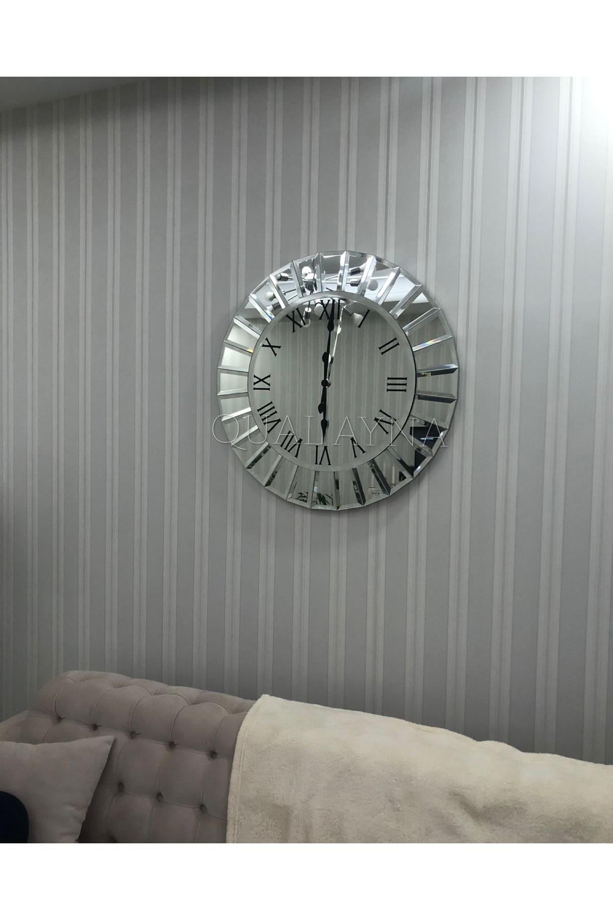 Çizgi Saat 70 cm Çapında