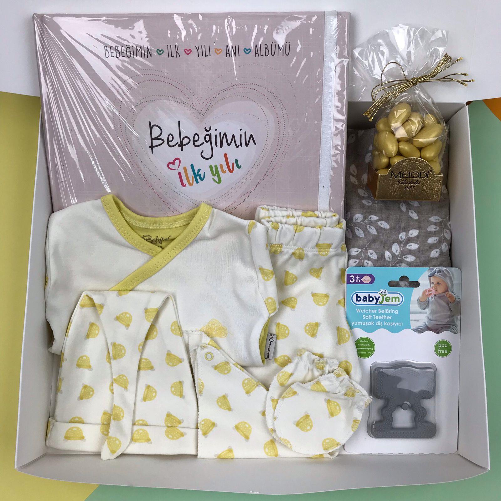 bebegimin-ilk-yili-bebek-hediye-kutusu-35-16c.jpg