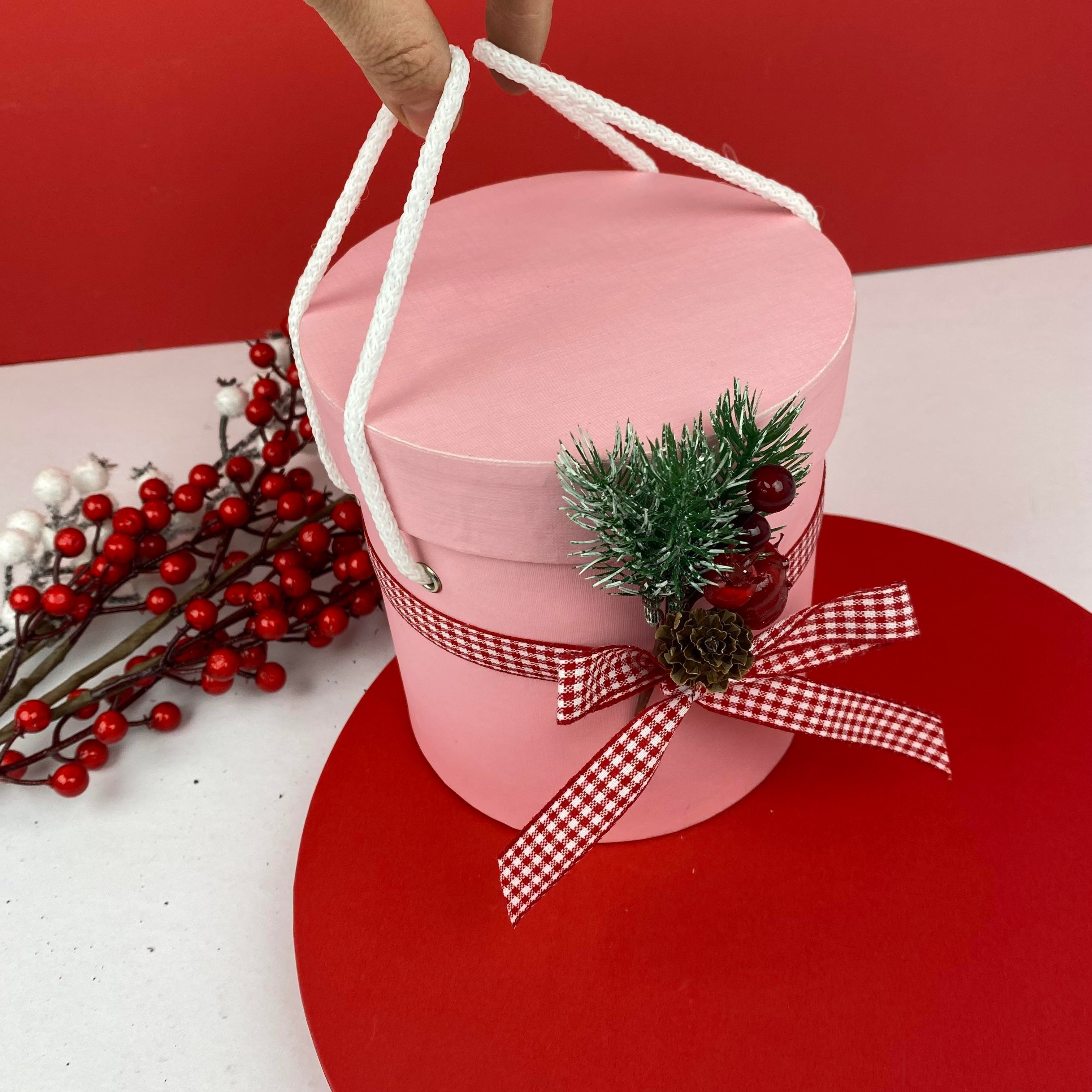 Beyaz Kokinalı Yılbaşı Boş Hediye Kutusu