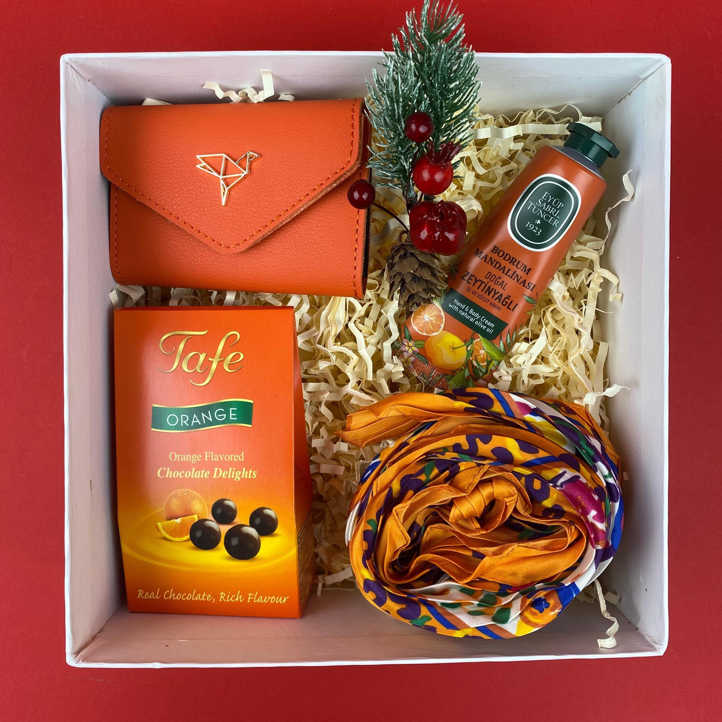 Heaven Kadın Yılbaşı Hediye Kutusu