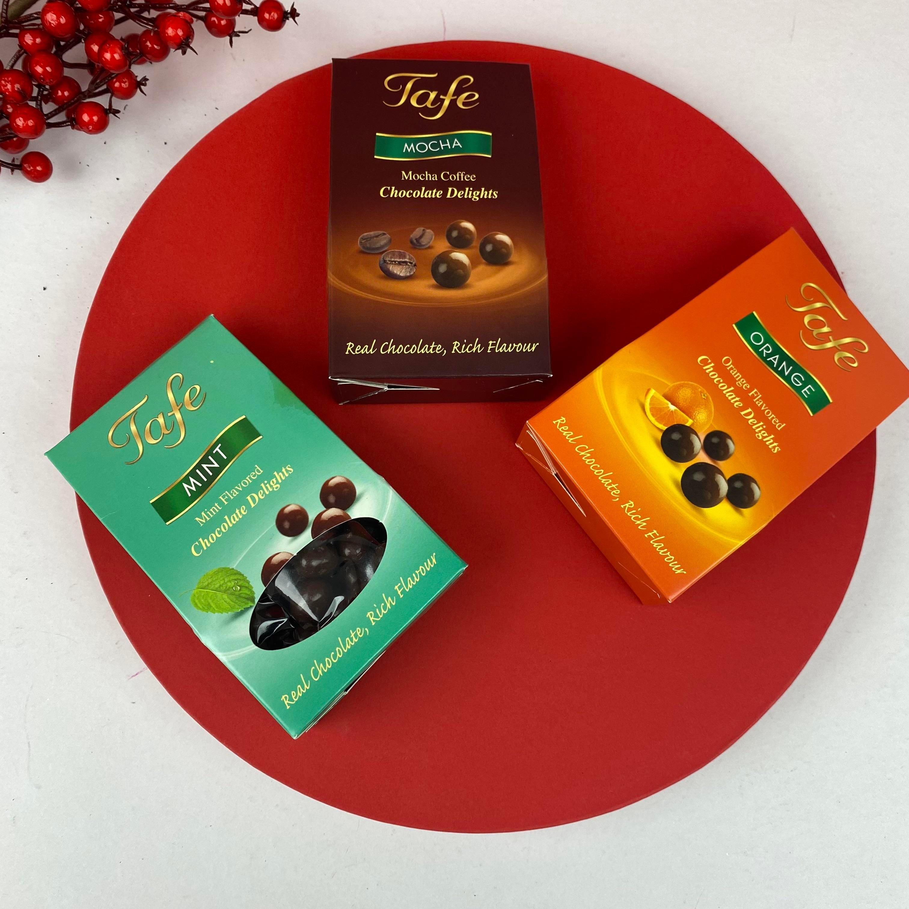 Kadeh ve Çikolata Yılbaşı Hediye Seti 