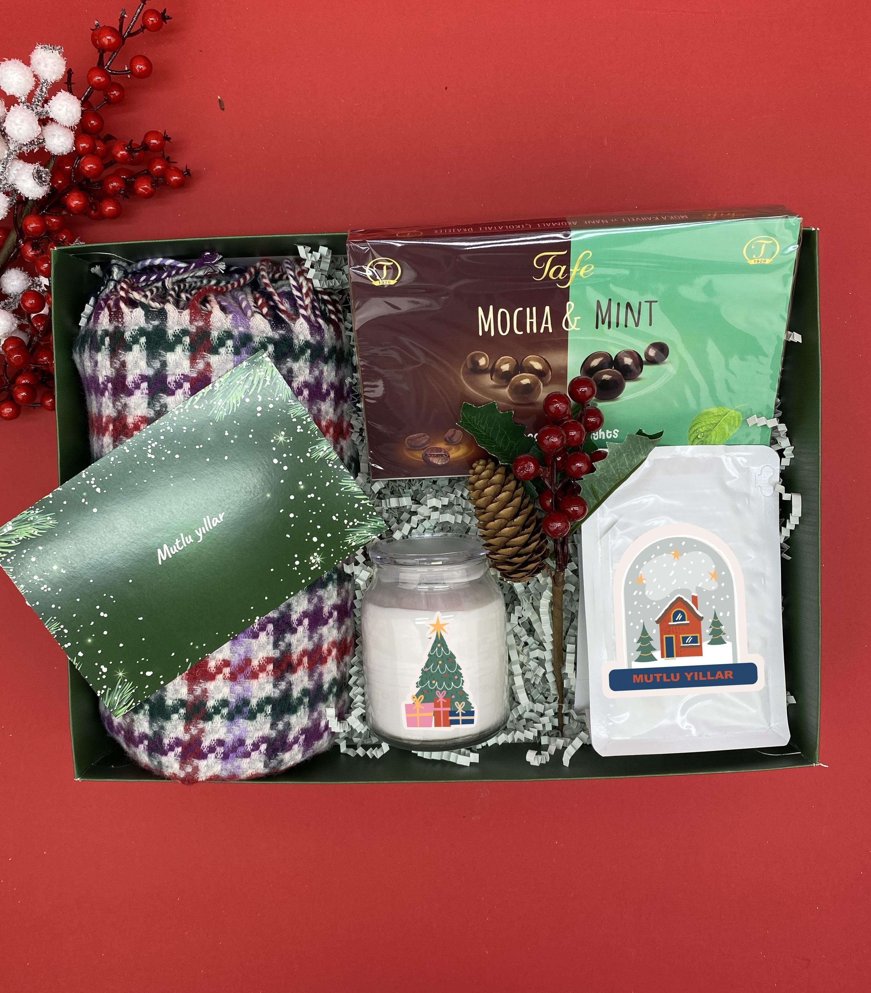 mochamint-atkili-yilbasi-hediye-kutusu-877400.jpg