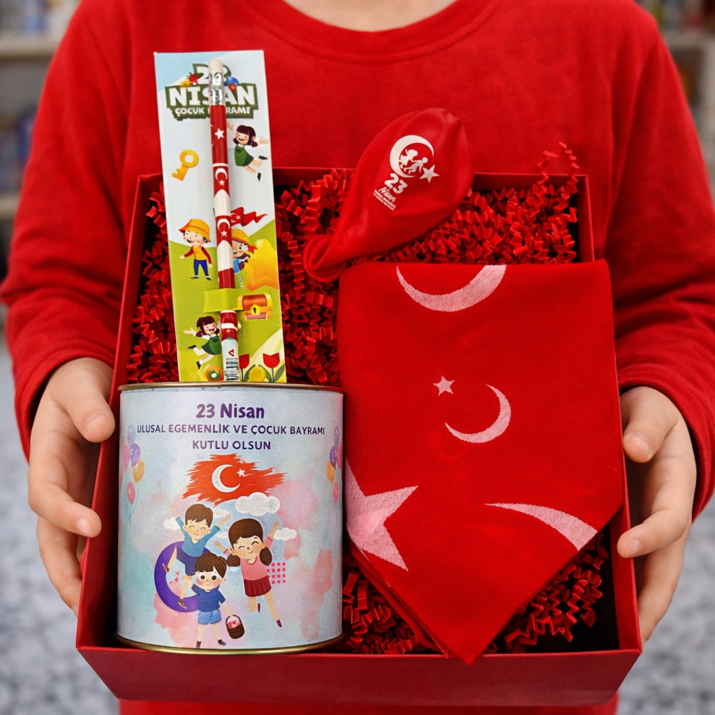 Tasarruflu Olalım 23 Nisan Çocuk Hediye Kutusu