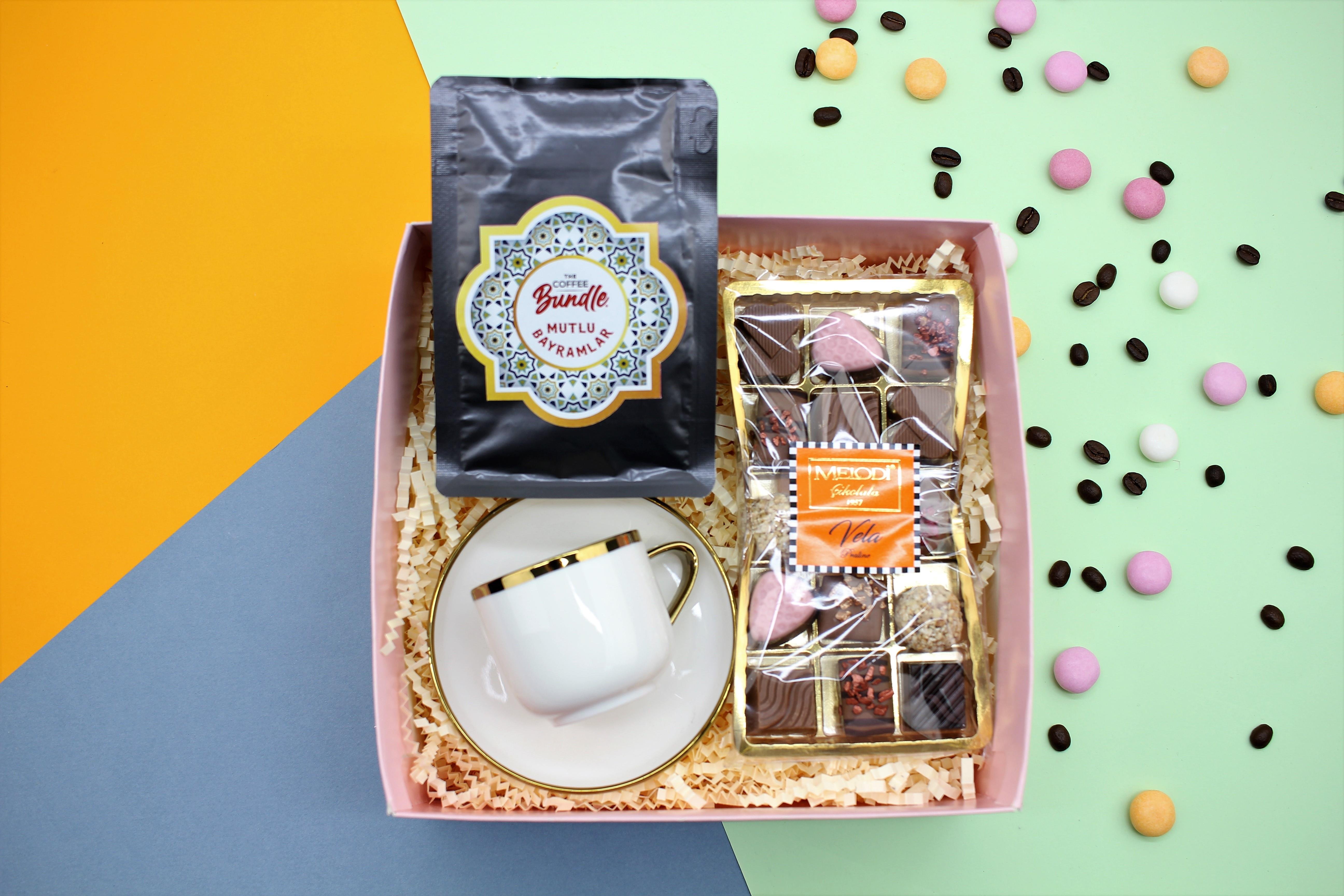 vela-bayram-cikolatasi-hediye-kutusu-e16742.jpg