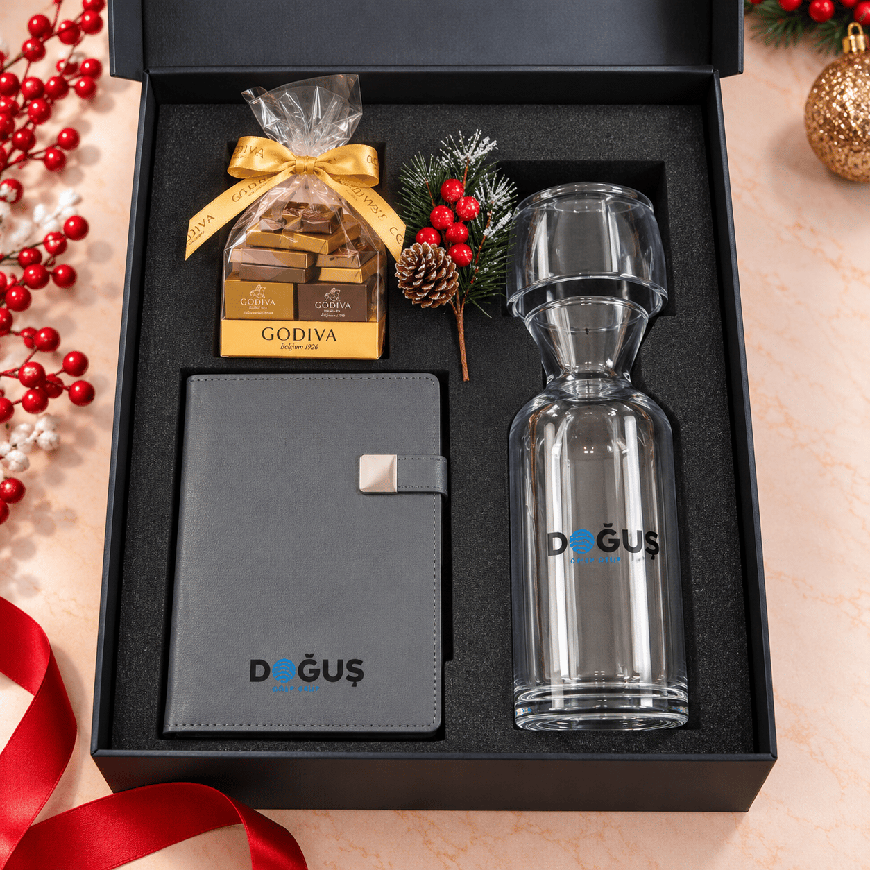 VIP Premium Sürahili Özel Yılbaşı Hediye Kutusu