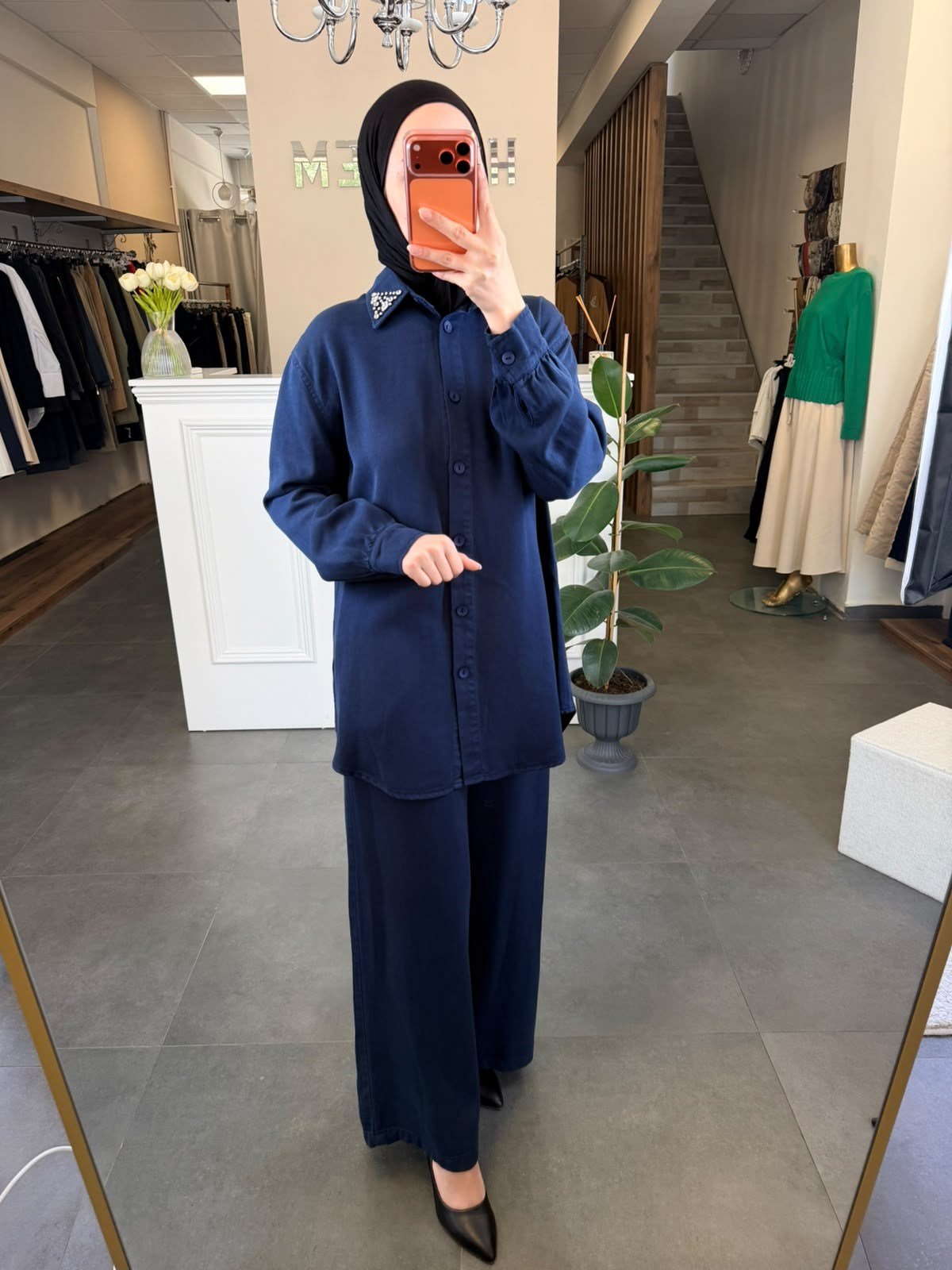 Tencel Kumaş Yaka Taş İşlemeli Pantolonlu Takım - Lacivert