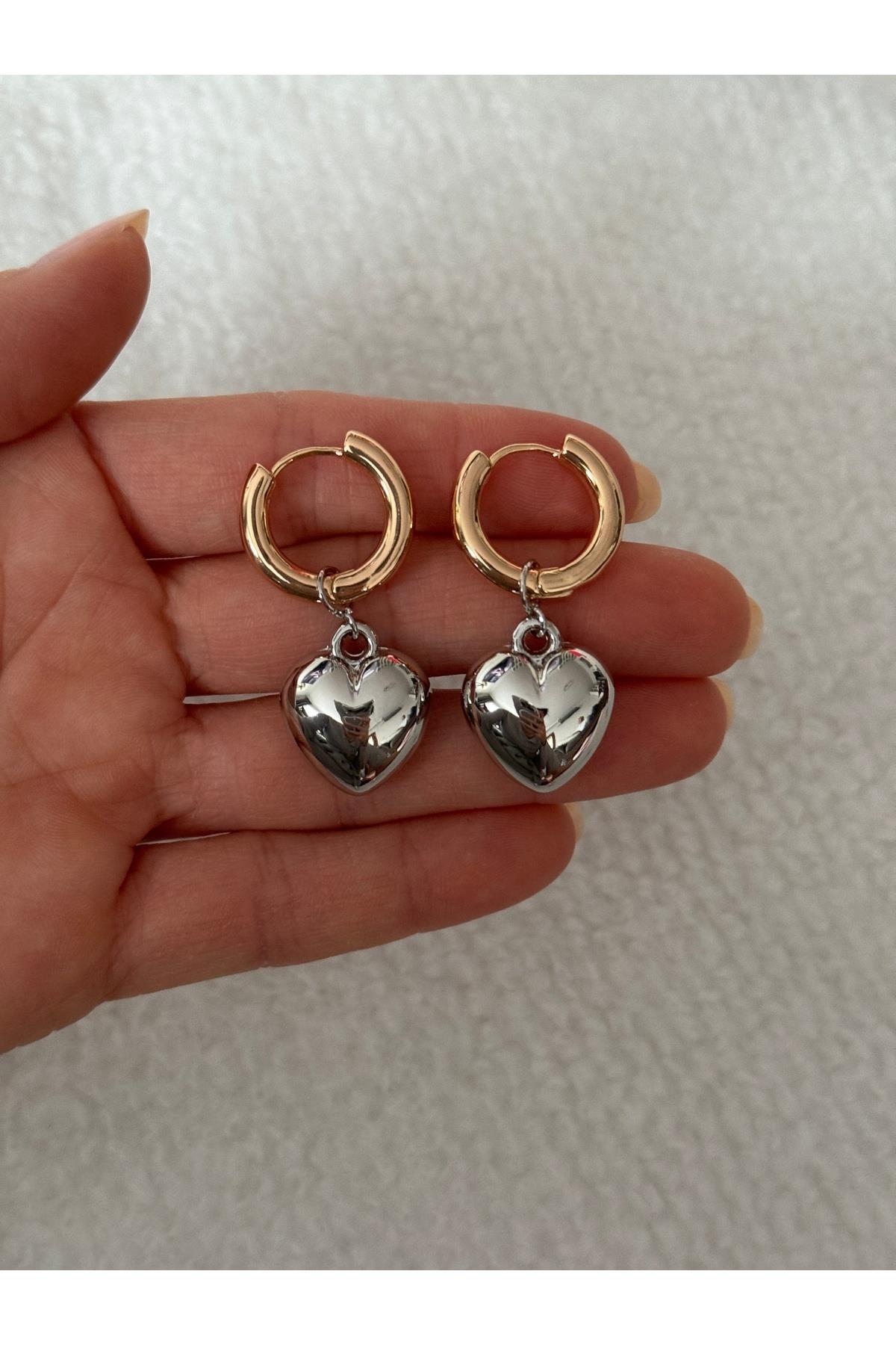 Gümüş ve Rosegold Renkli Kalpli Ithal Vip Küpe