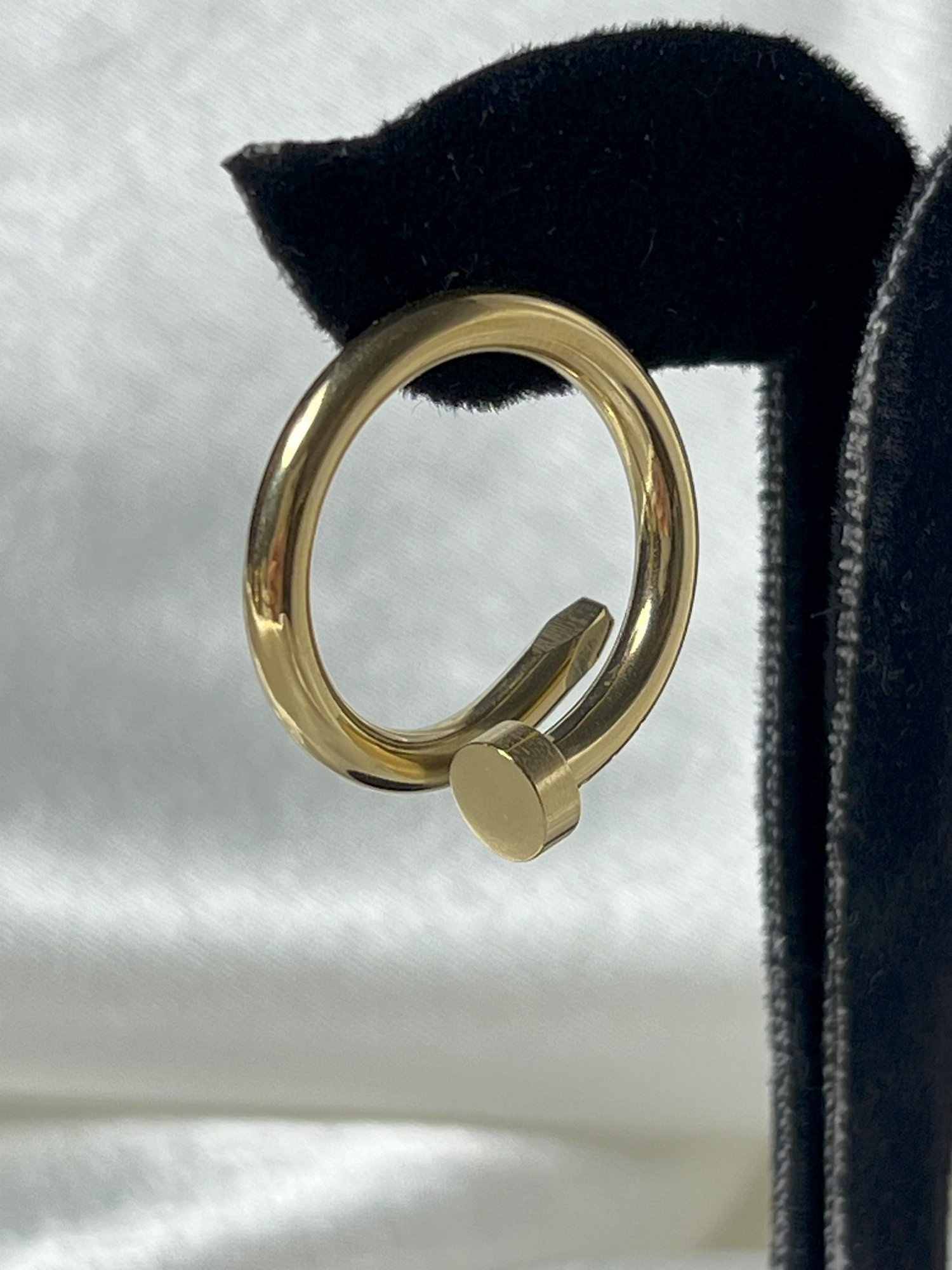 ÇİVİ MODEL KÜPE - GOLD