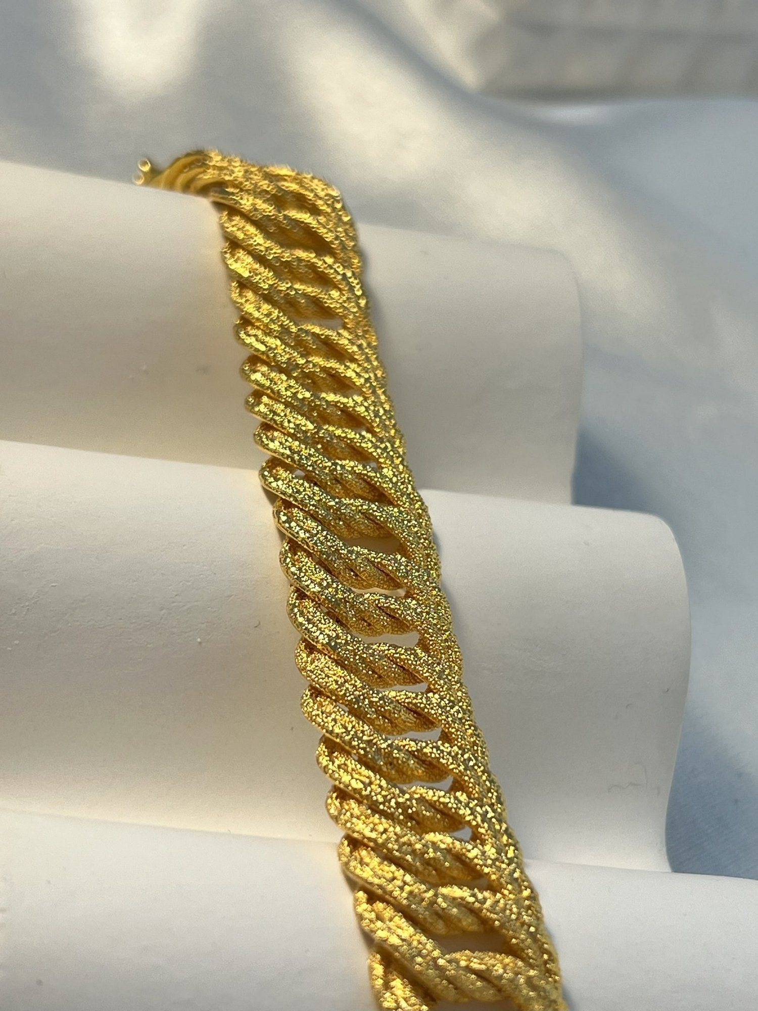 VIP HASIR MODEL BİLEZİK