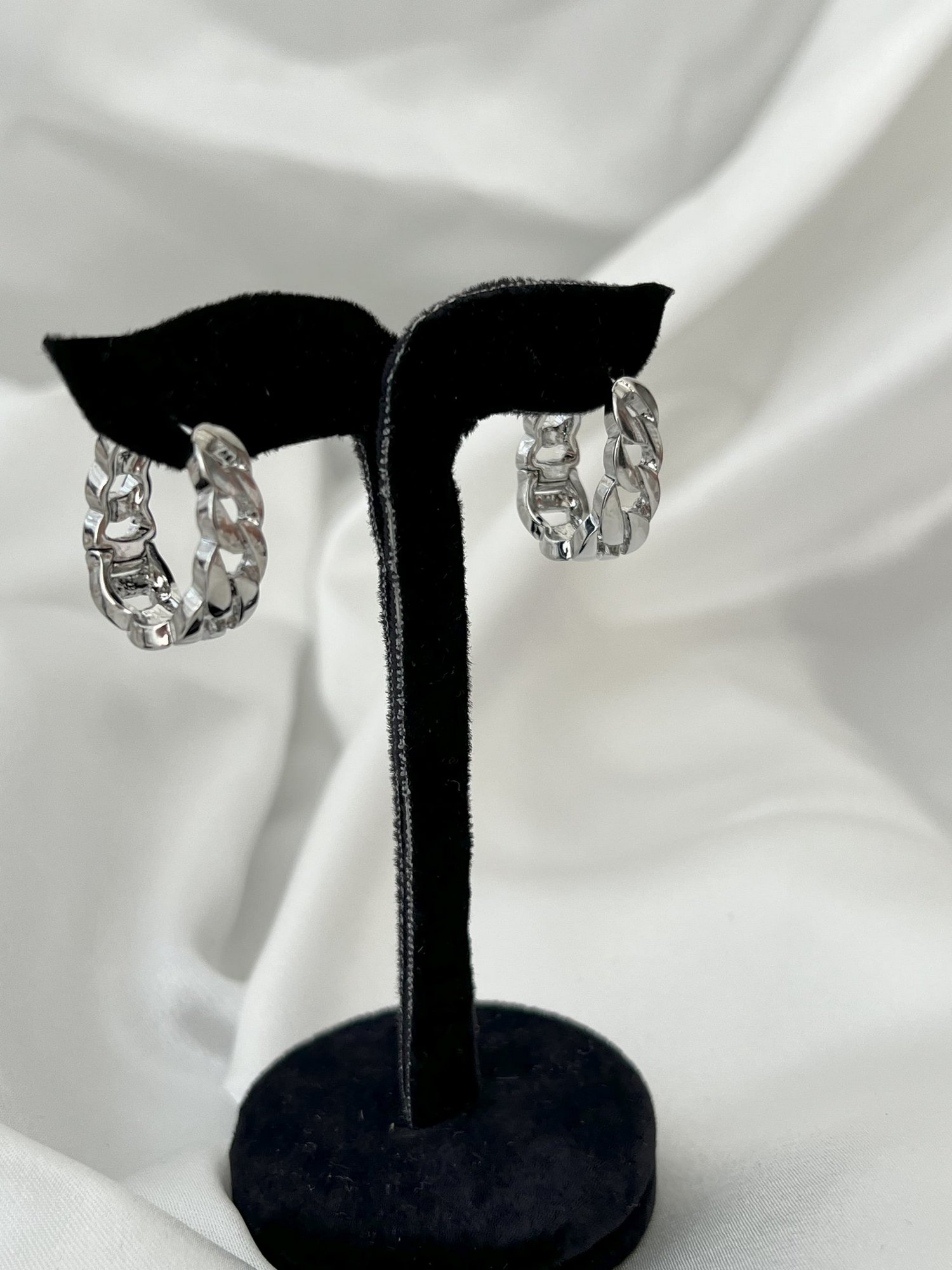 ZİNCİR MODEL KÜPE - SILVER