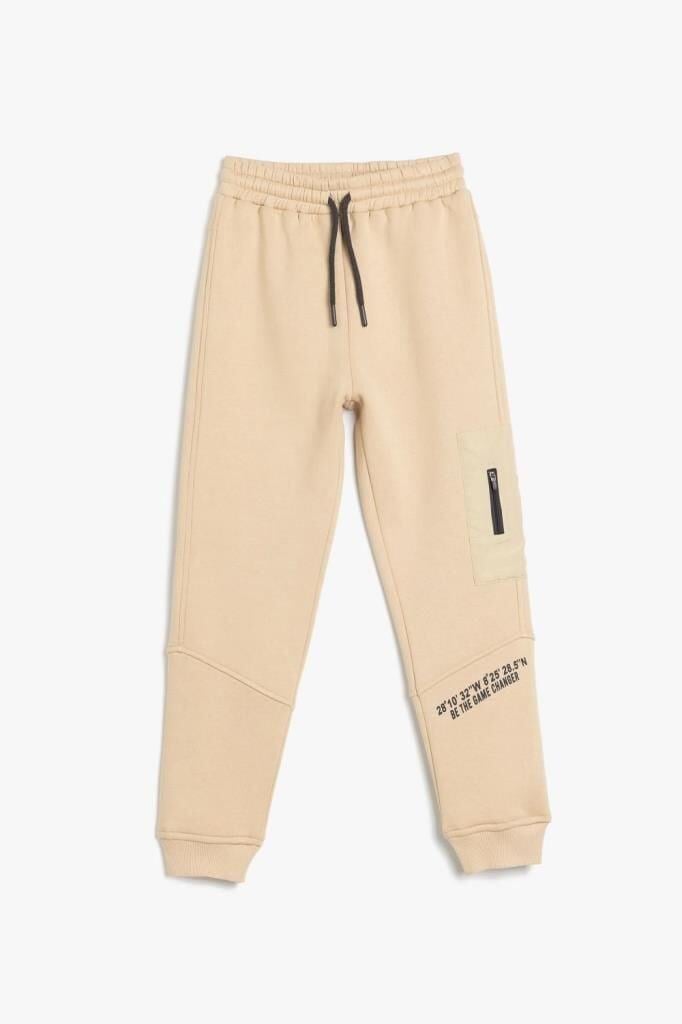 Koton Erkek Çocuk Jogger Eşofman Altı Slogan Baskı Detaylı Fermuarlı Cepli Beli Bağlamalı