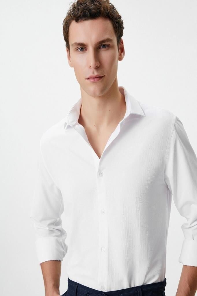 Koton Slim Fit Gömlek Yarım İtalyan Yaka Düğmeli Dokulu