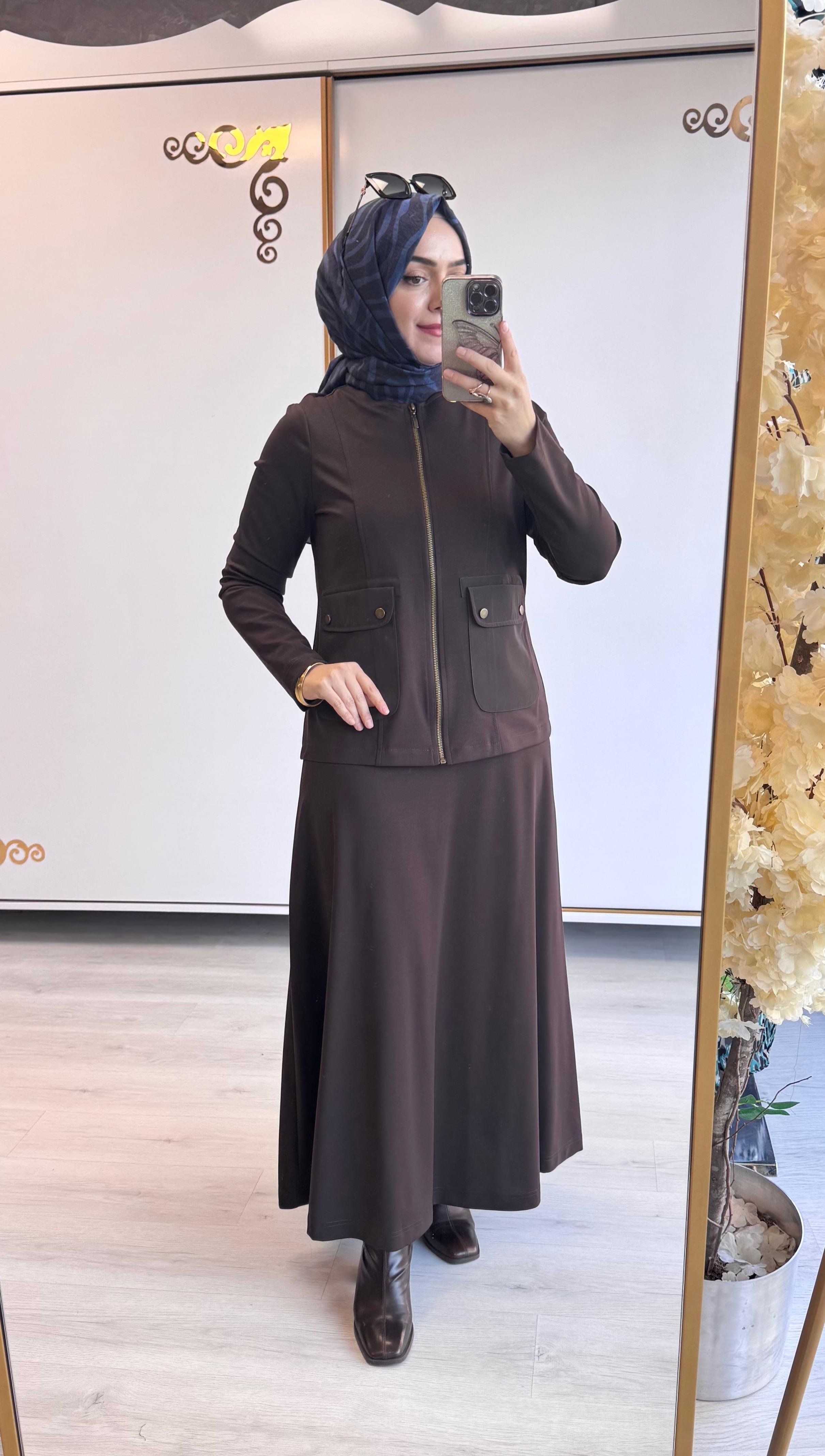 Nurcan Çetin Ceket Etek Takım Kahverengi