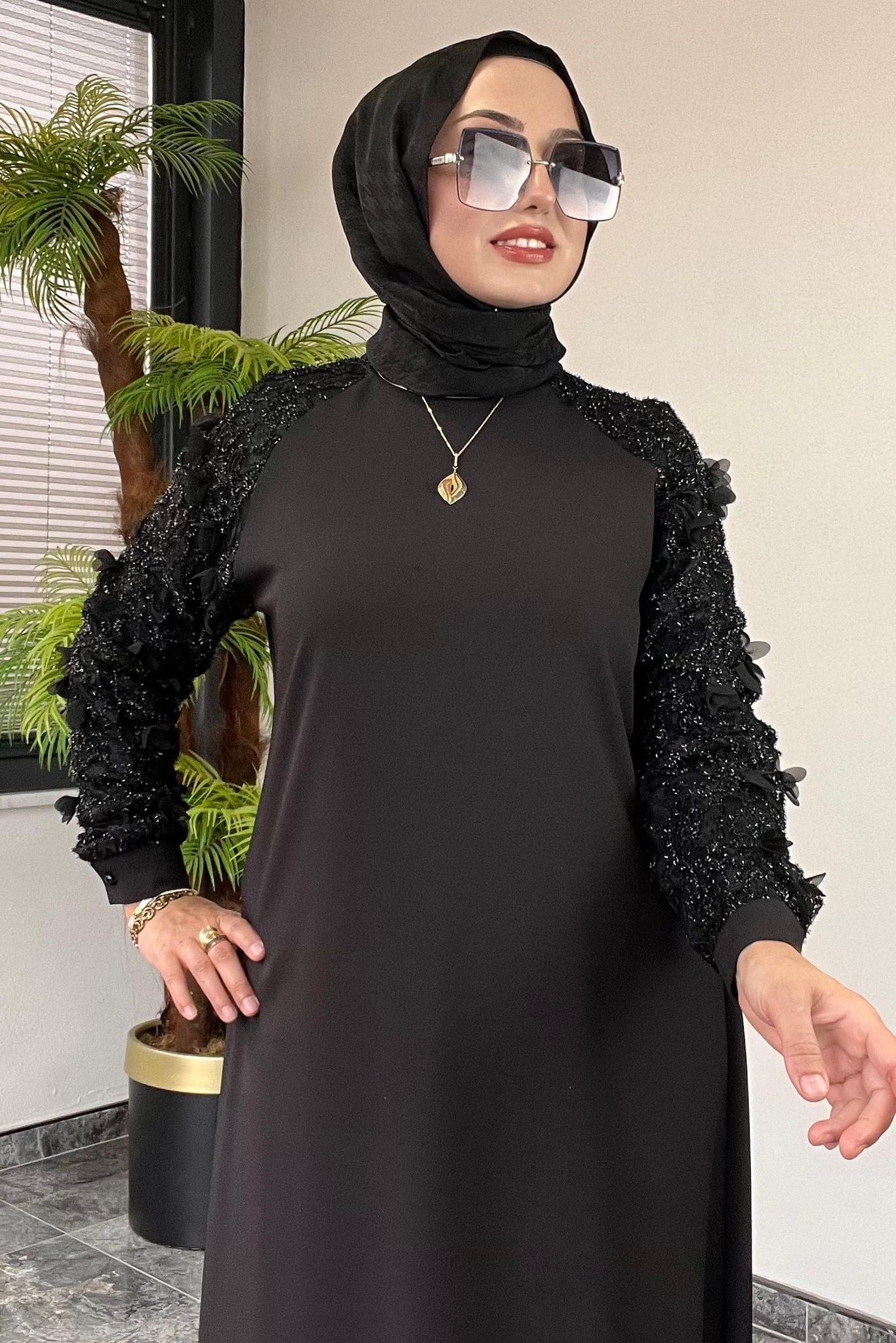 Krep Kumaş Şık Elbise -Siyah