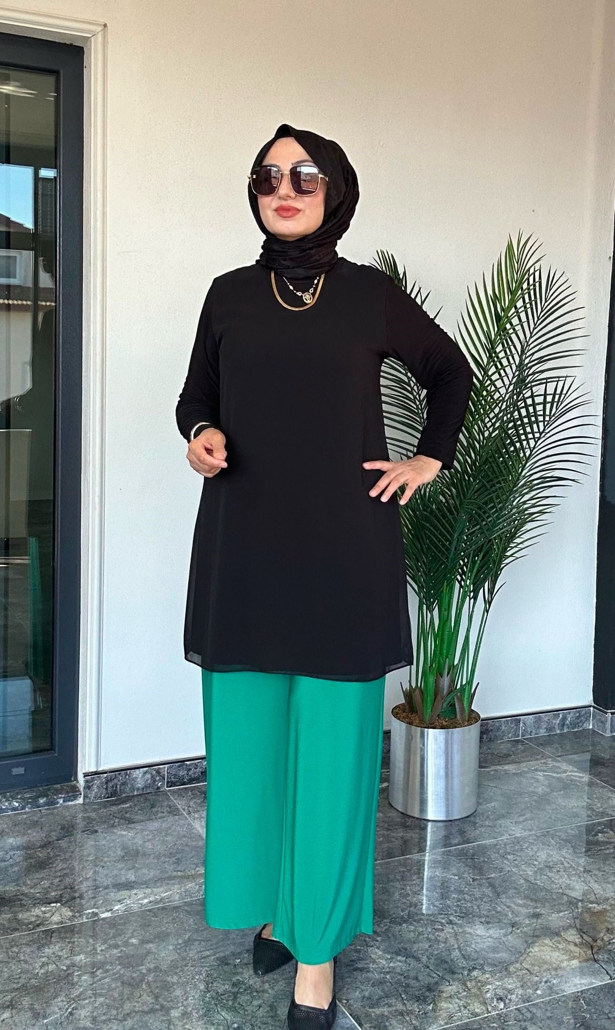 Sandy Kumaş Önü Şifon Kaplama Tunik Ve Sandy Kumaş Pantolon İkili Takım 