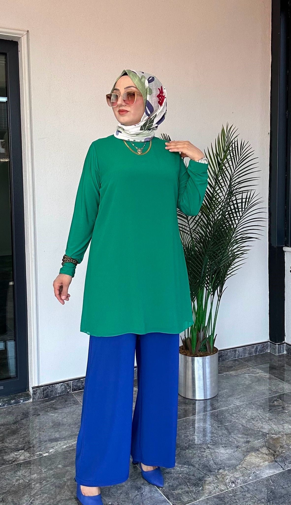 Sandy Kumaş Önü Şifon Kaplama Tunik Ve Sandy Kumaş Pantolon İkili Takım 