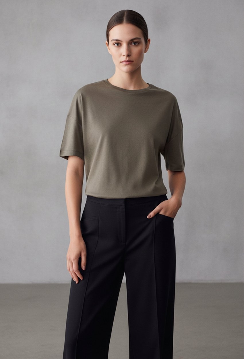 Basic T-Shirt-Haki