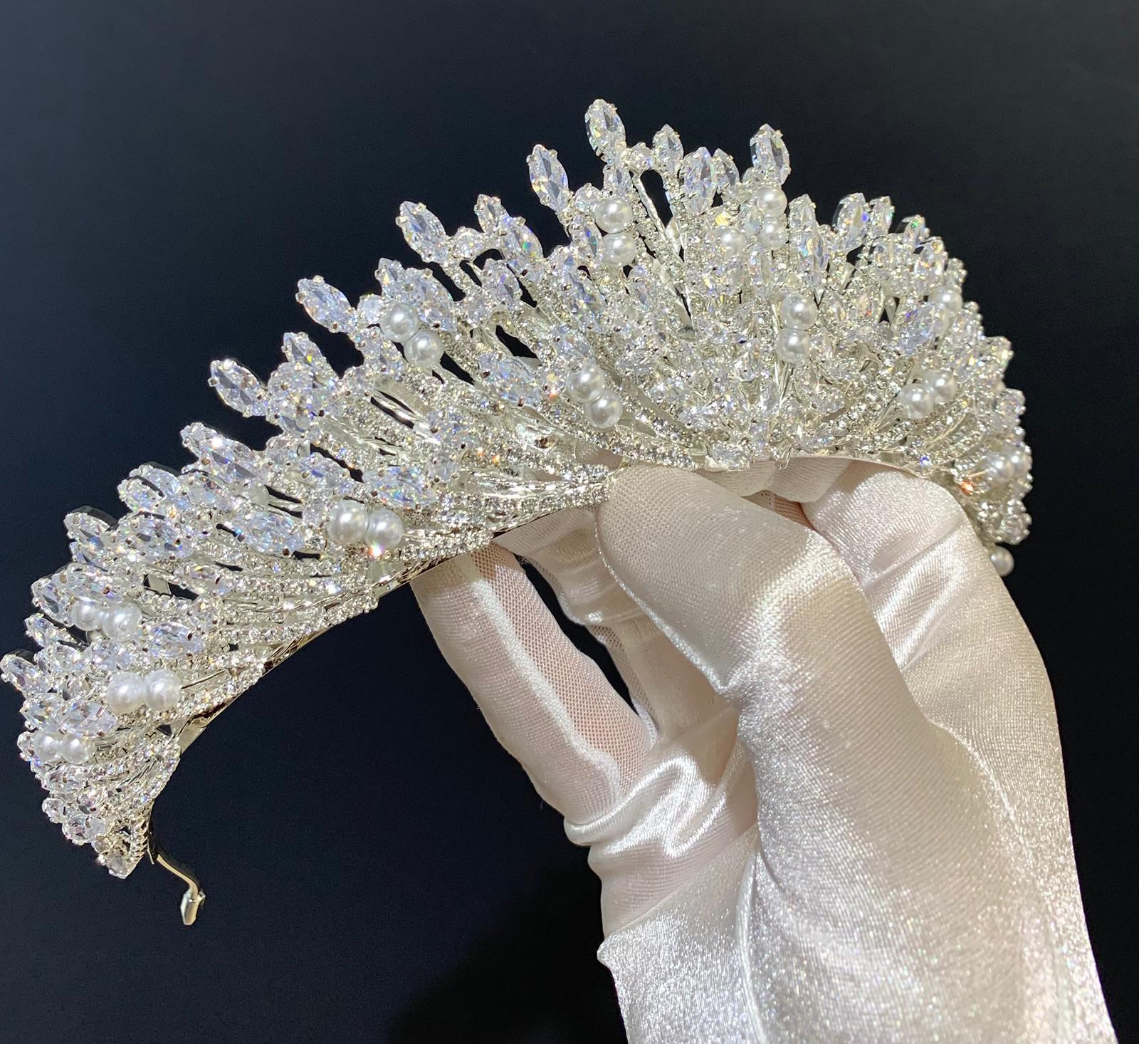 ZEHRA MODEL ZİRKON TAÇ 