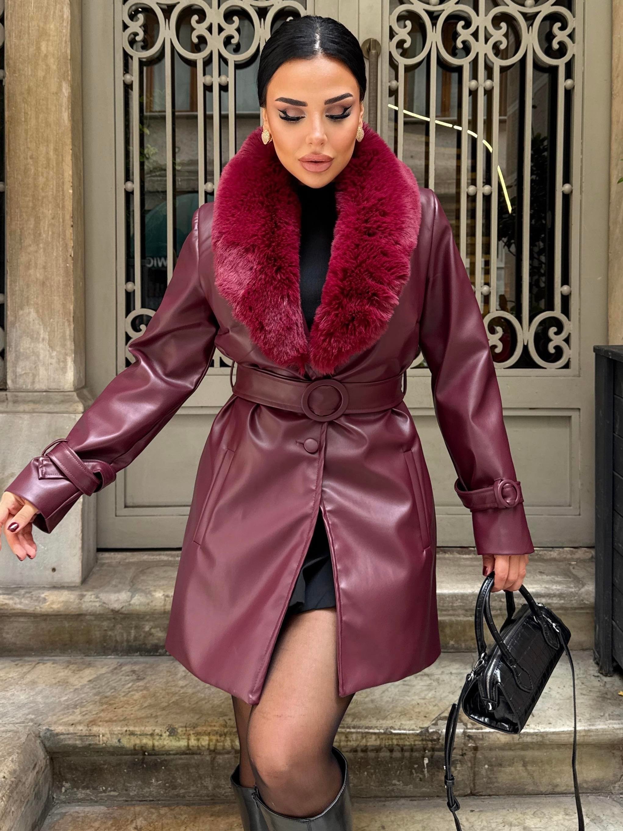 Dina Kürk Detaylı Deri Kısa Kaban Bordo · 2