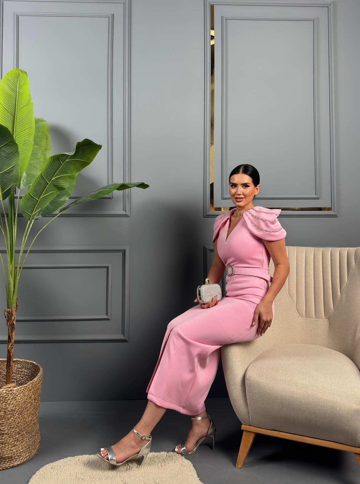 Gliter Taş Detaylı Tasarım Elbise Pembe · 2