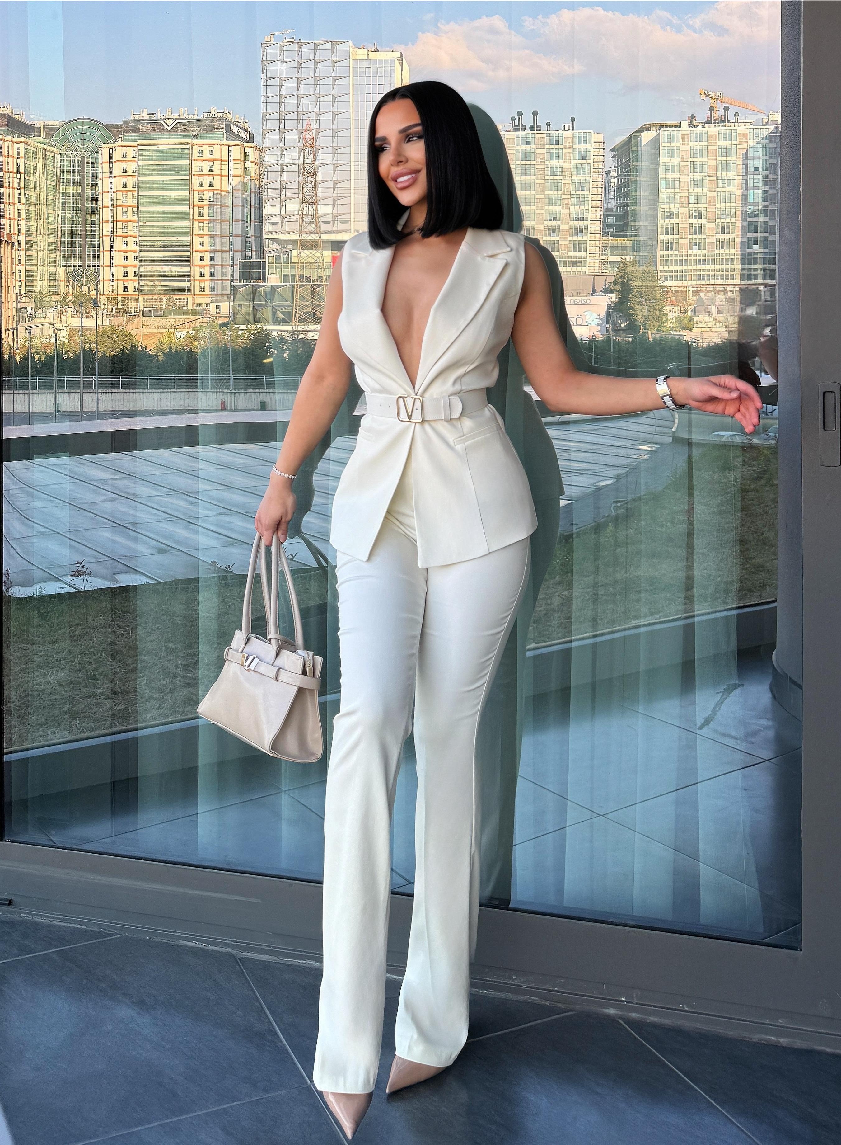 Riana Kemer Detaylı Yelekli Takım Ekru · 3