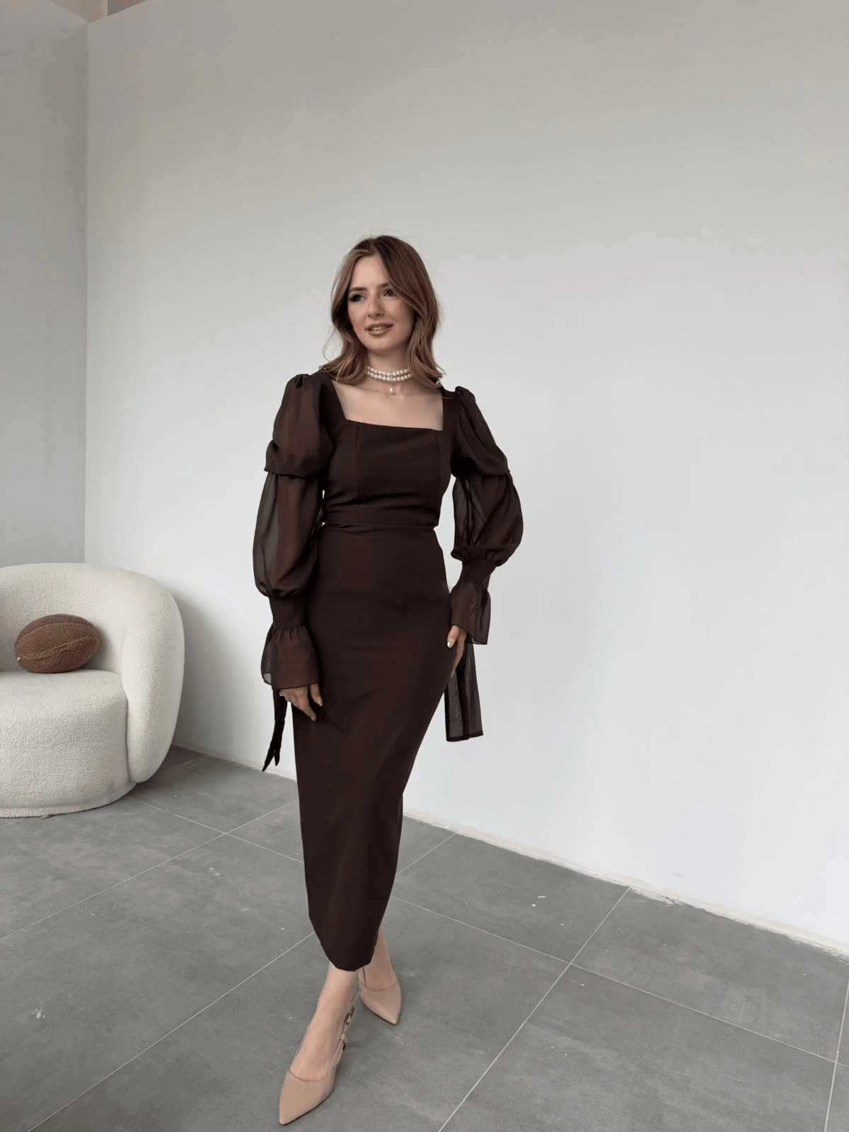 Bağlamalı Kol Tasarımlı Modern Kahve Elbise · 4
