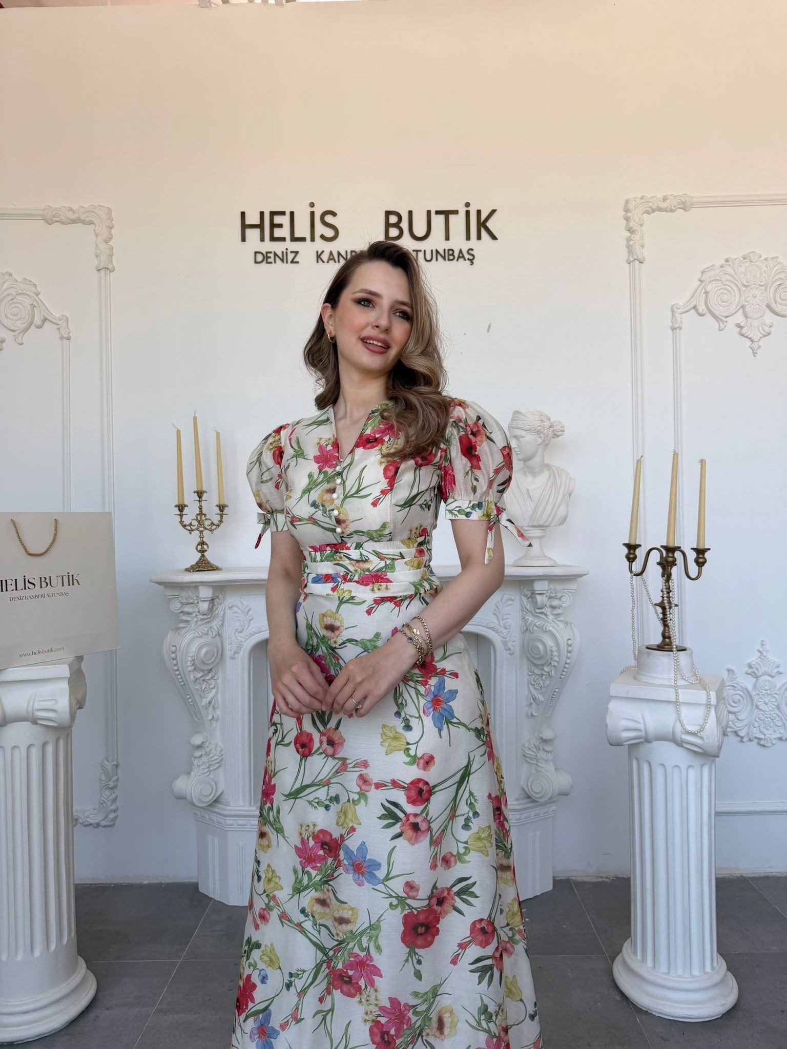 Çiçek Desenli V Yaka İncili Karpuz Kol Elbise