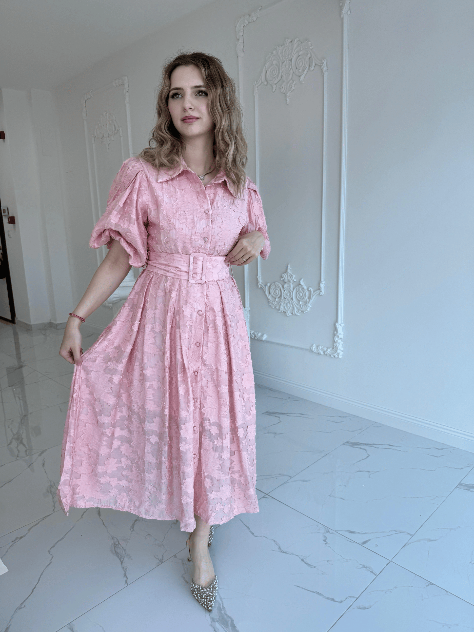 Kemerli Balon Kol Jakarlı Pembe Elbise · 3