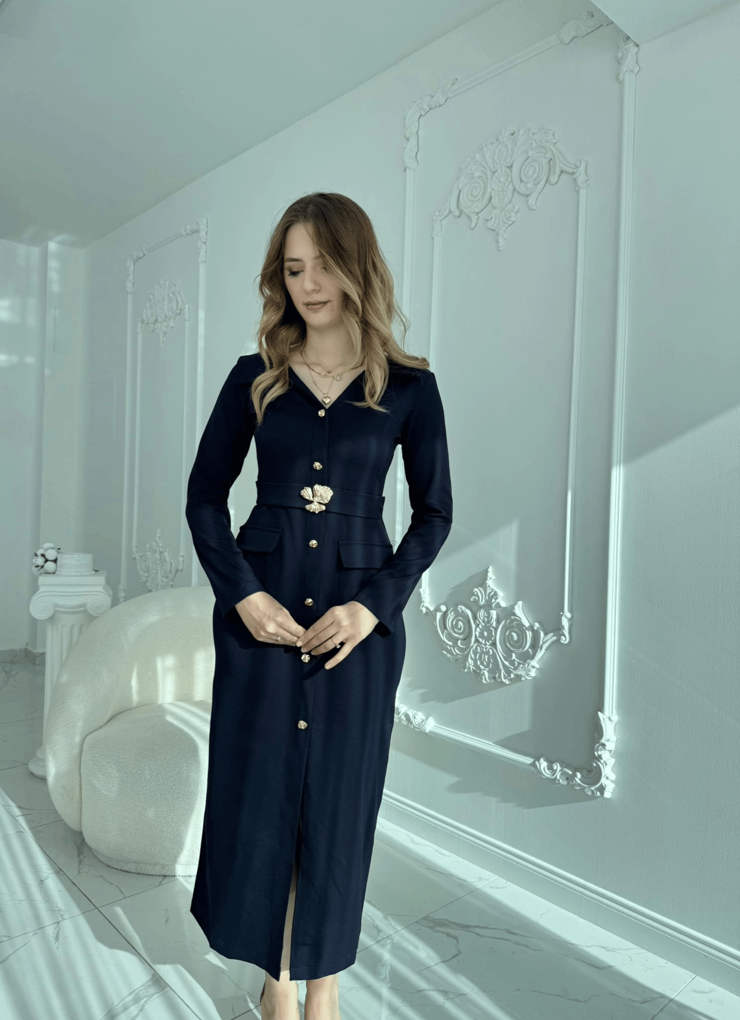 Modern Tasarım Altın Düğme Detaylı Kemerli Lacivert Elbise · 5