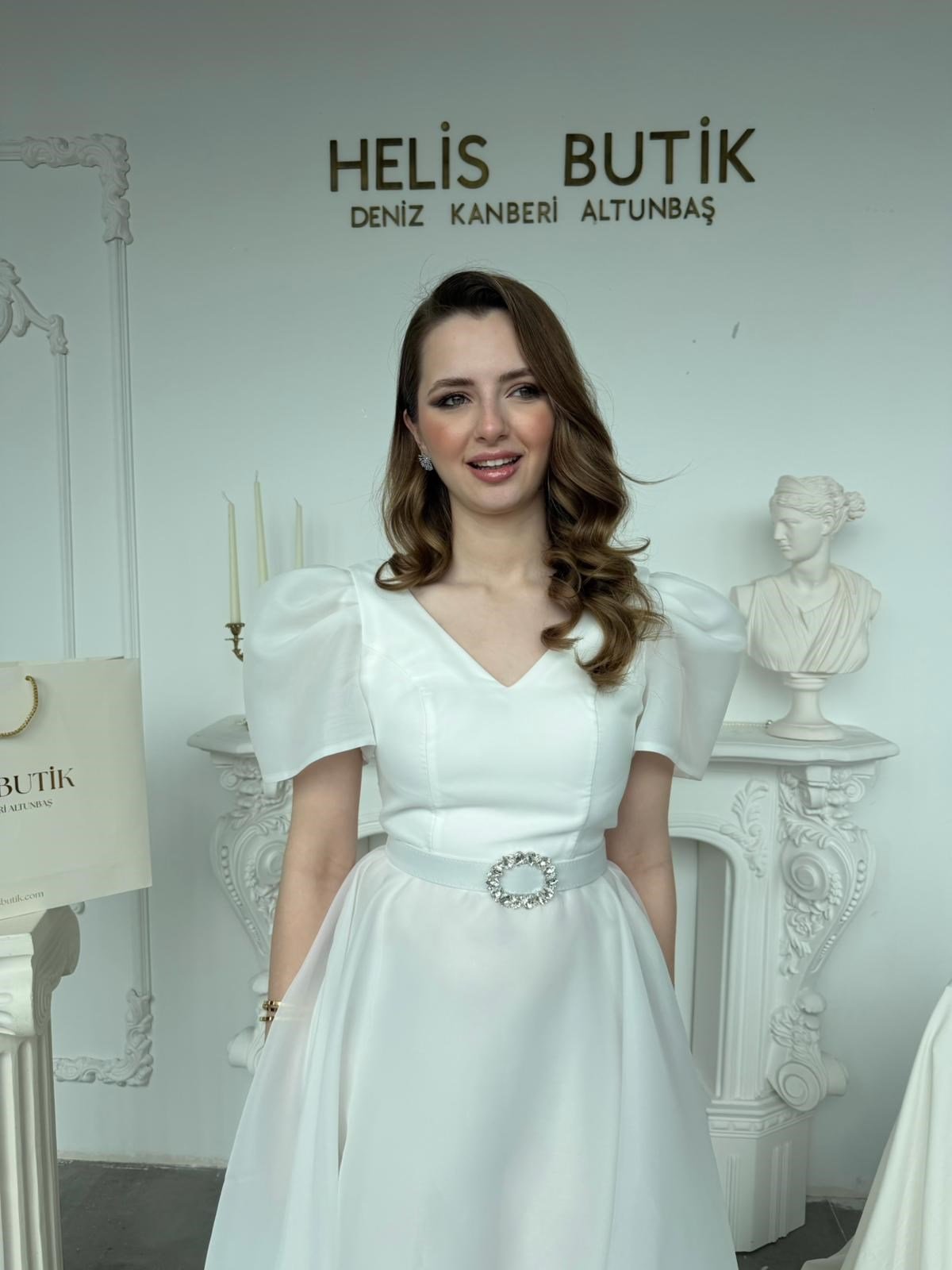 Parlak Tül Kumaş Kemerli Balon Kol Midi Boy Abiye Elbise - Beyaz · 6