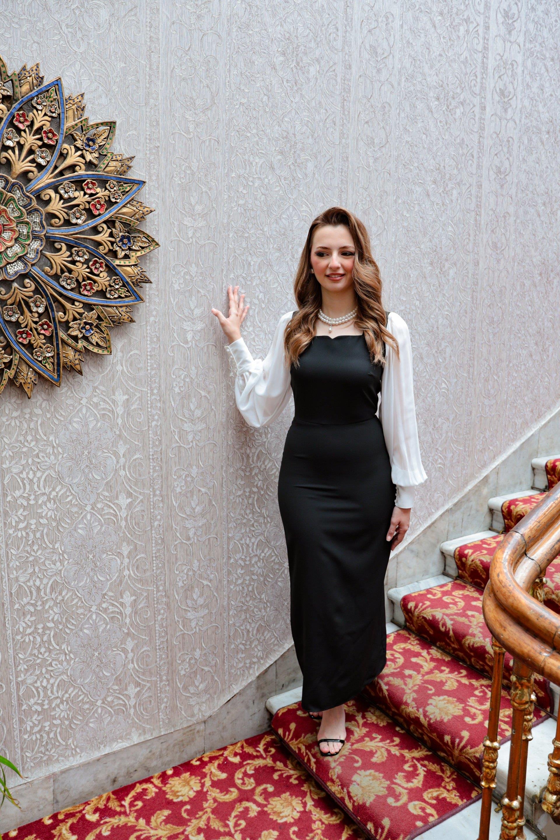 Şifon Kollu Atlas Kumaş Elegant Siyah Elbise · 5