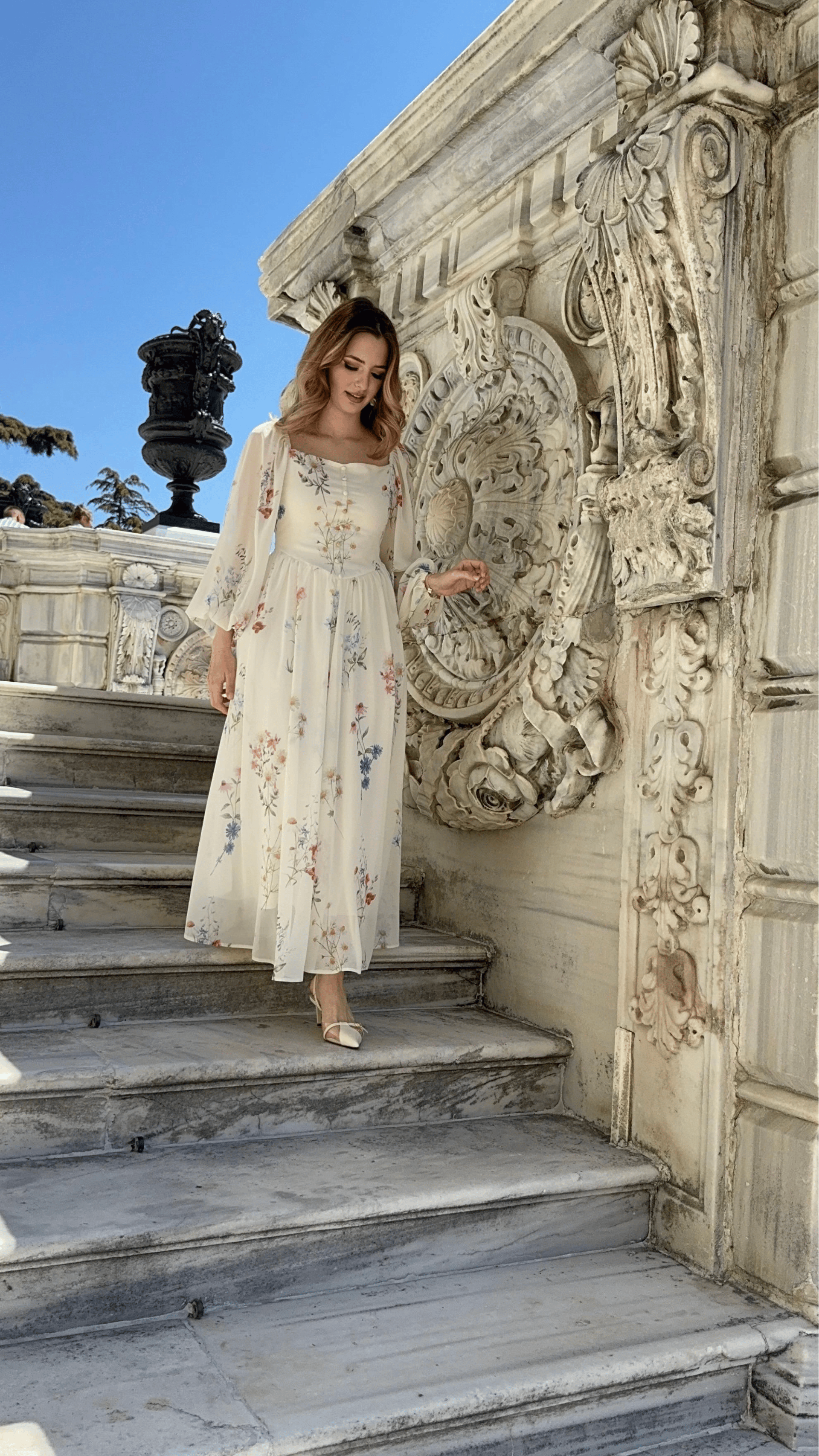 Yulia Çiçek ve Korse Detaylı Şifon Krem Elbise ( HELİS ÖZEL TASARIMI ) · 5