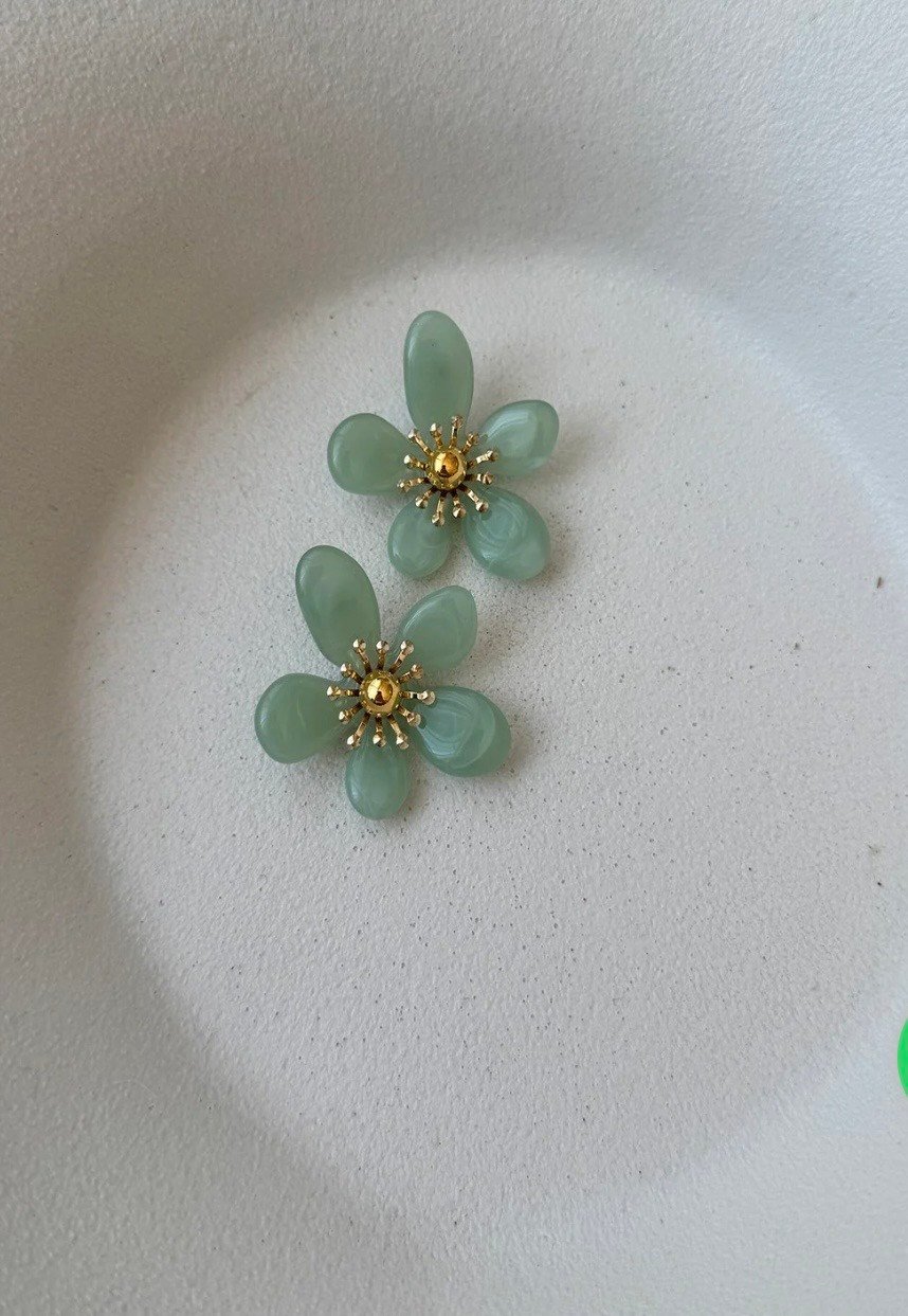     Mint Çiçek Küpe