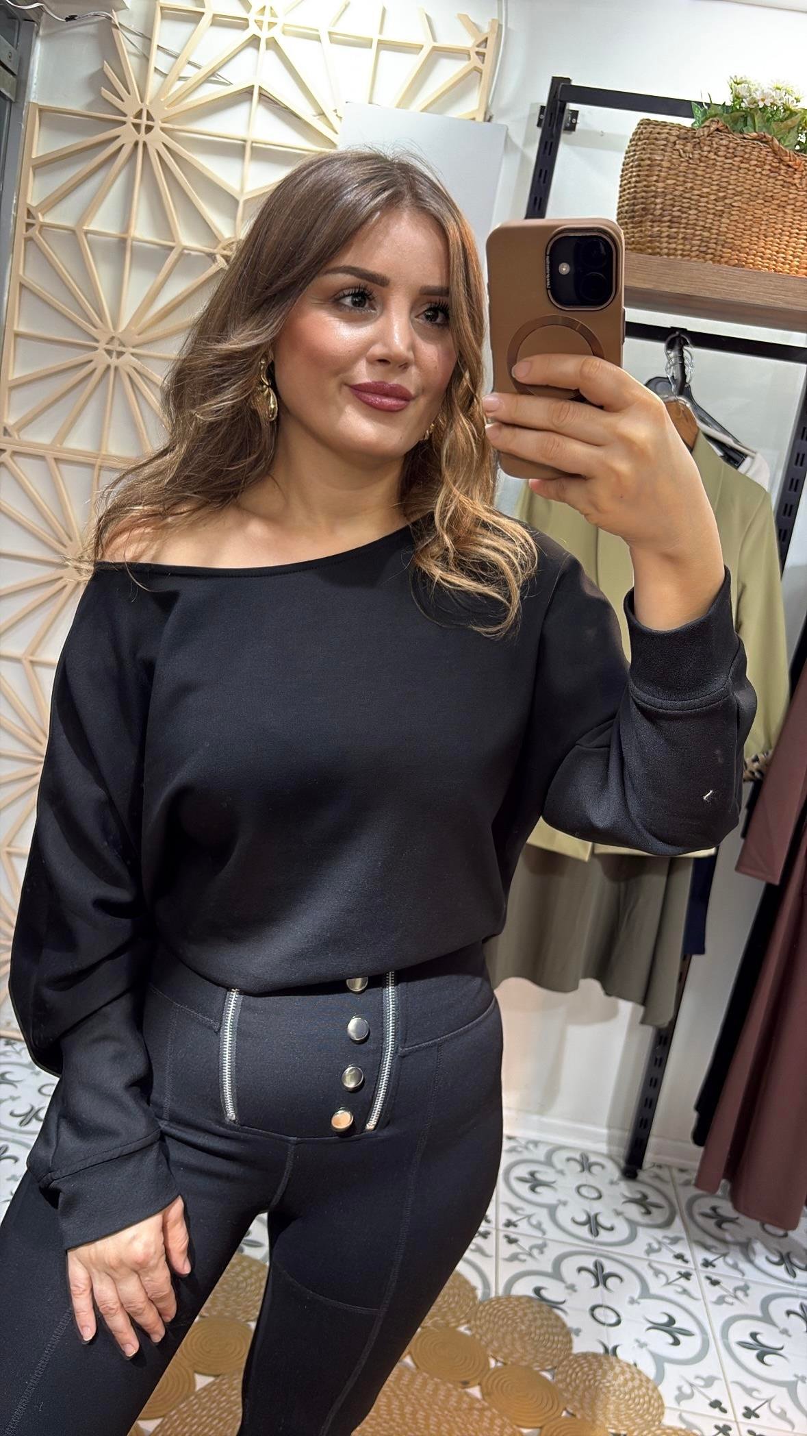 Siyah Kayık Yaka Yarasa Kol Modal Sweat-Shirt