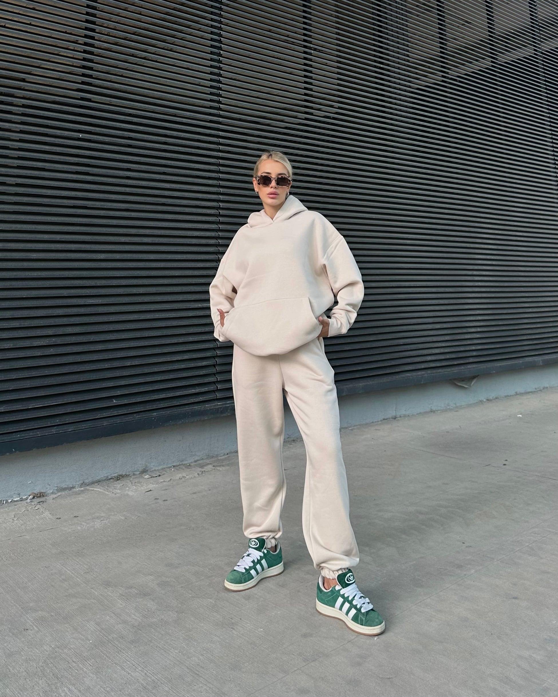 BEİGE BASIC SWEATSHIRT