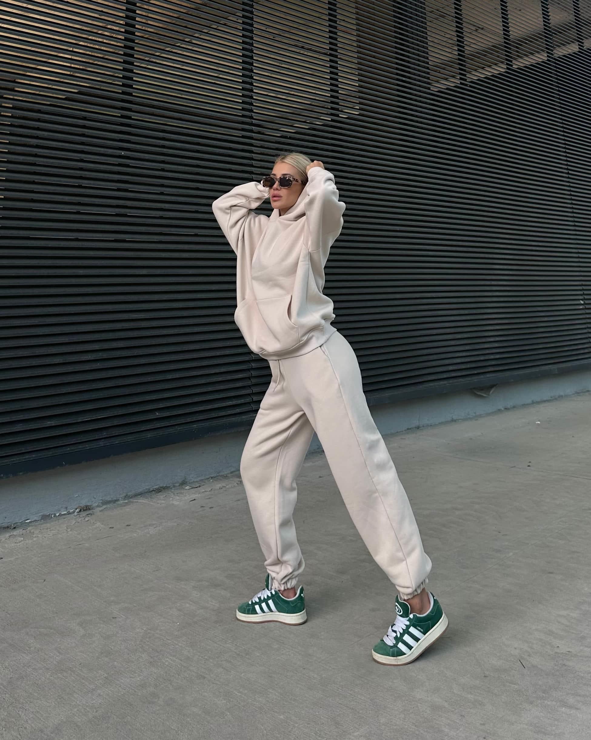 BEİGE BASIC SWEATSHIRT