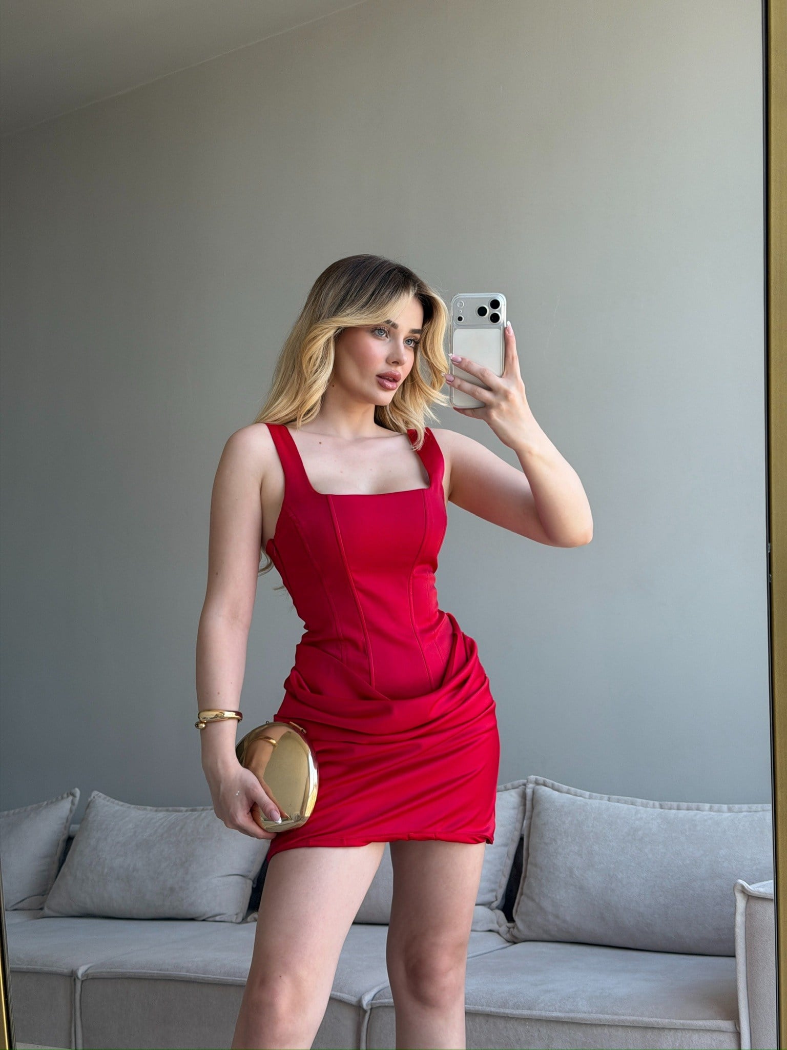 DALYA KORSE DETAY ELBİSE KIRMIZI