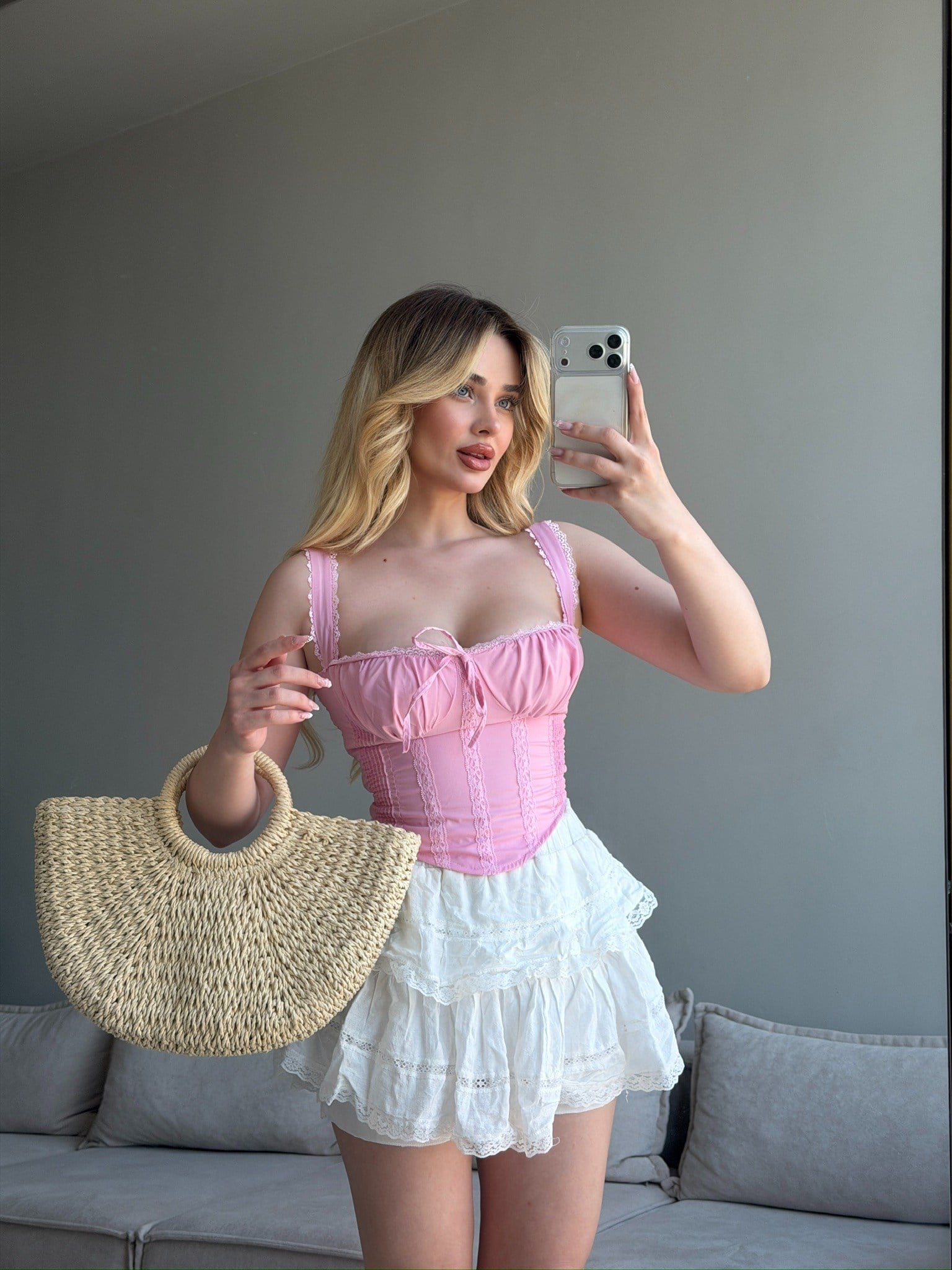 FALİNAH PEMBE KORSE