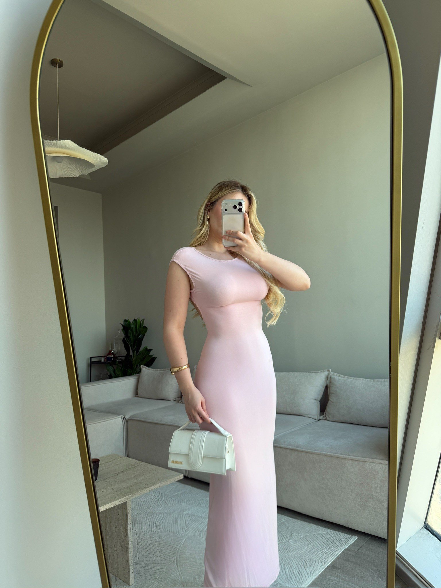NIKOLINA PEMBE KISA KOLLU SIRTI AÇIK ELBİSE