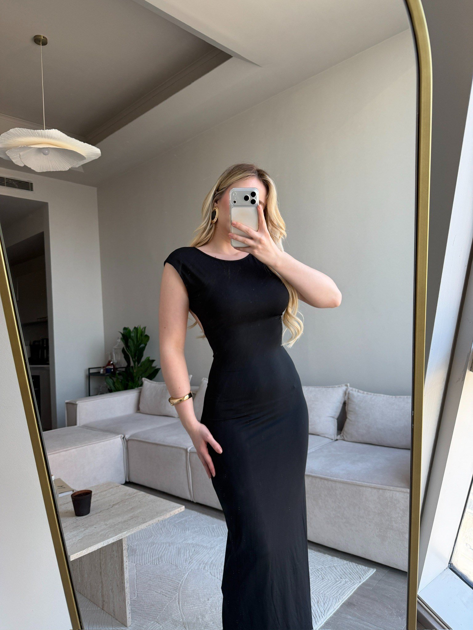 NIKOLINA SİYAH KISA KOLLU SIRTI AÇIK ELBİSE