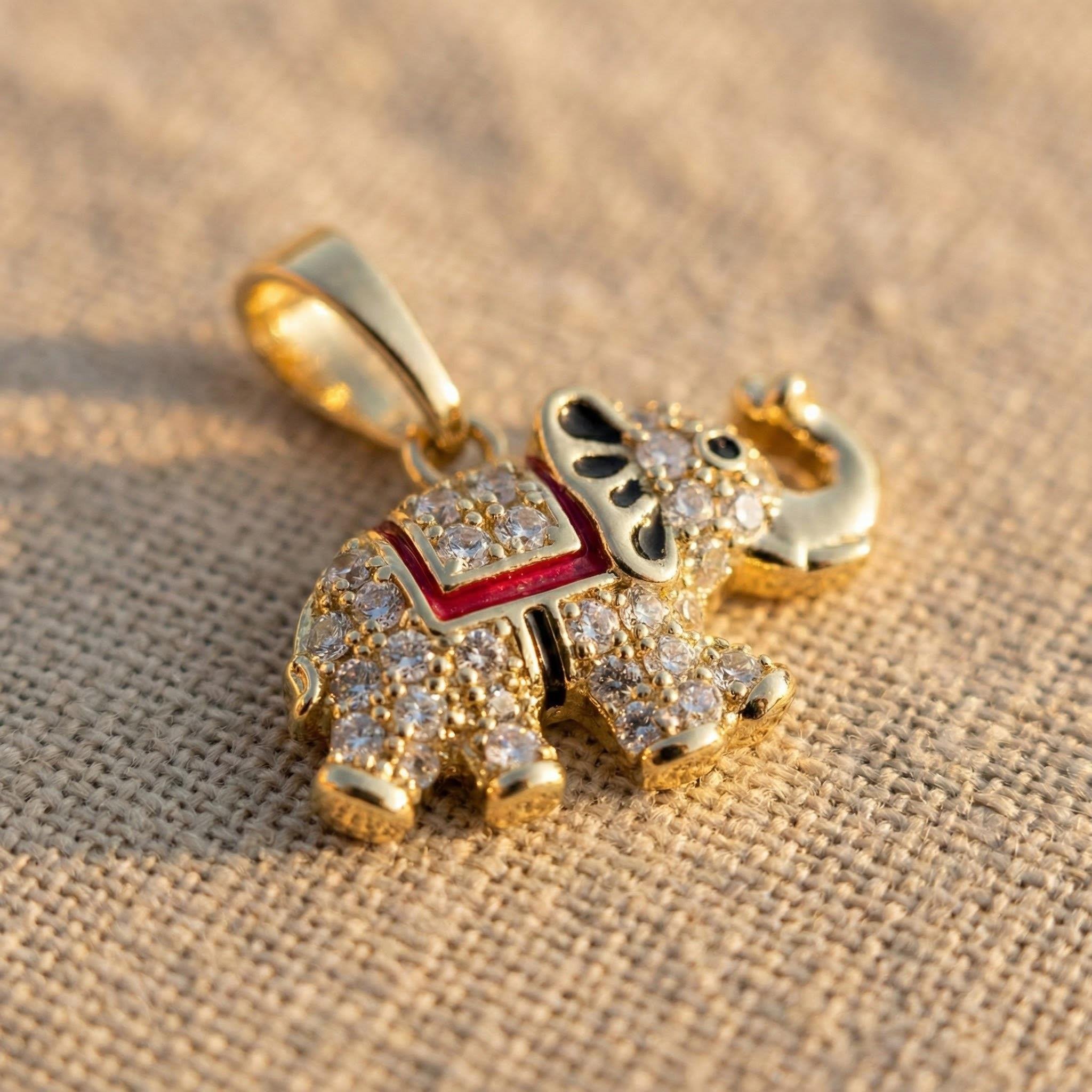 Fil Kolye Ucu, Zirkon - 14K Altın Rengi Kaplama, 1,2 cm