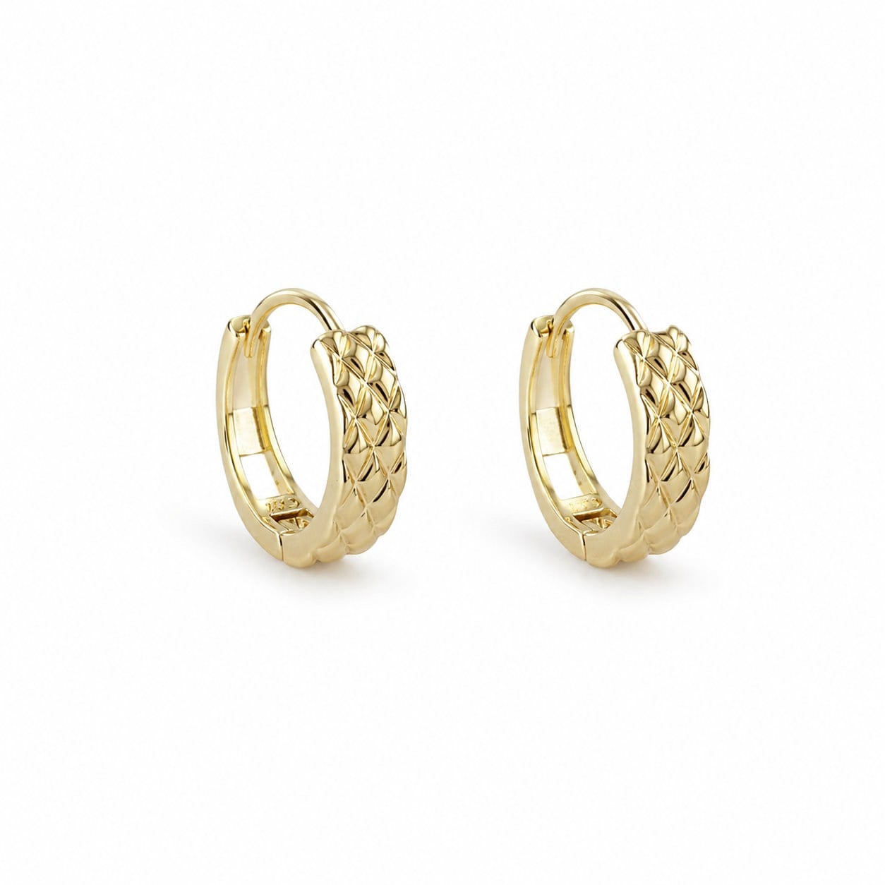 Kapitone Desenli Klasik Halka Küpe - 14k Altın Kaplama - 14 mm